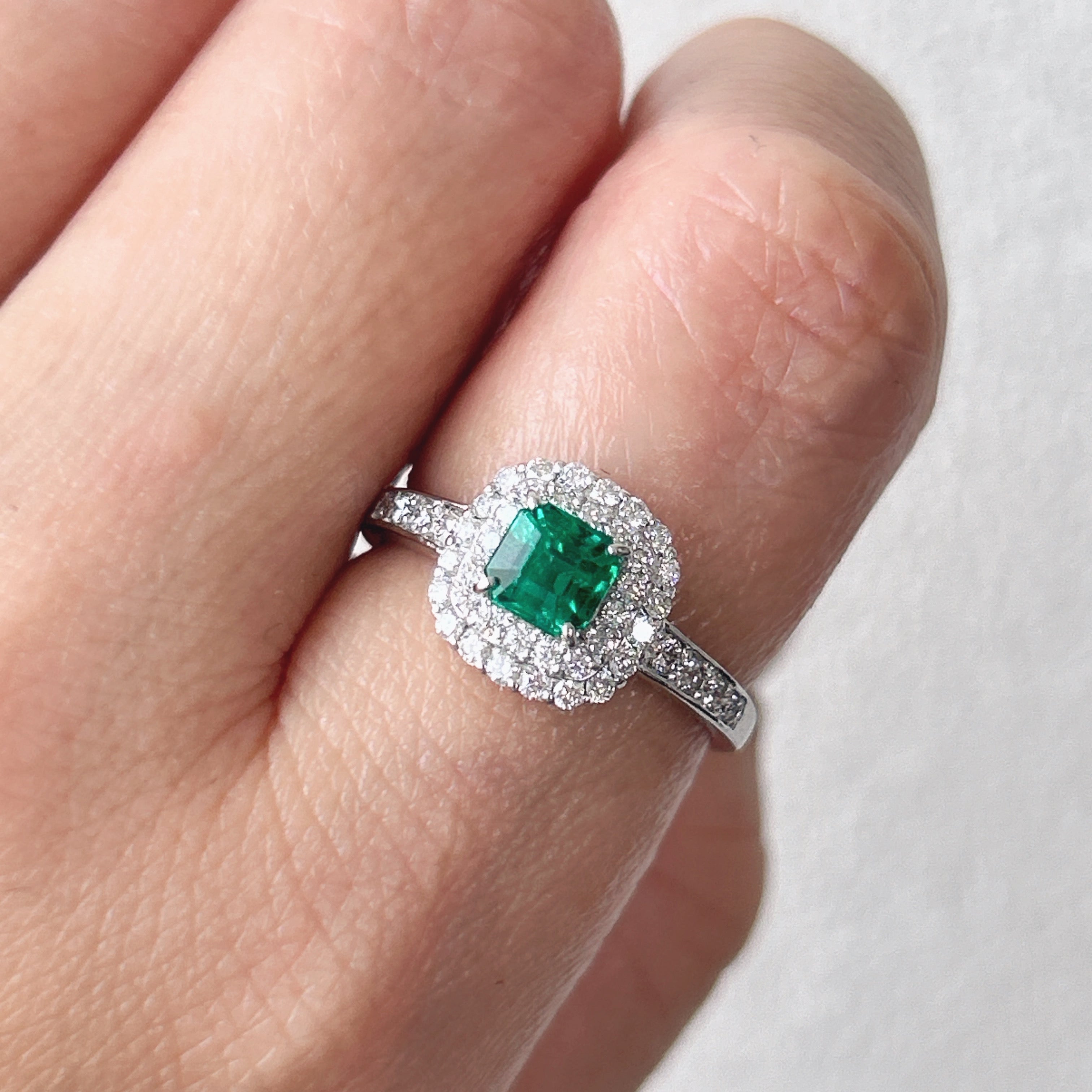 18［一点物］リング エメラルド 0.6ct前後 SQ PT