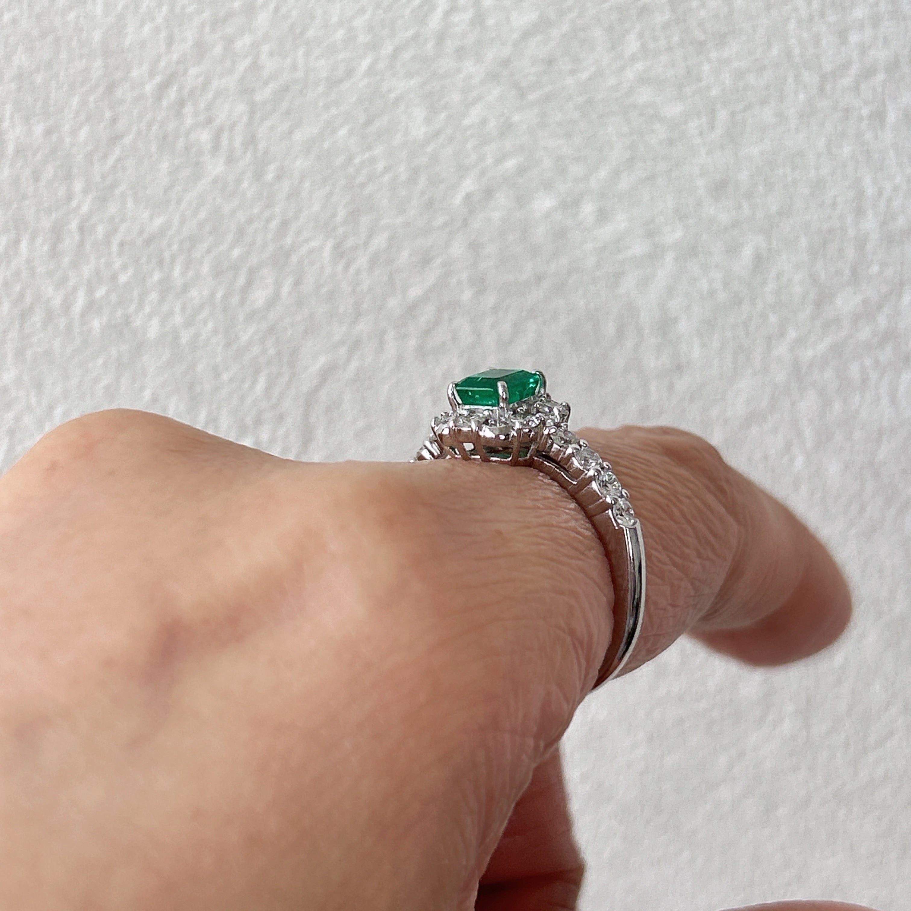 14［一点物/マノン］リング エメラルド 0.6ct前後 SQ PT