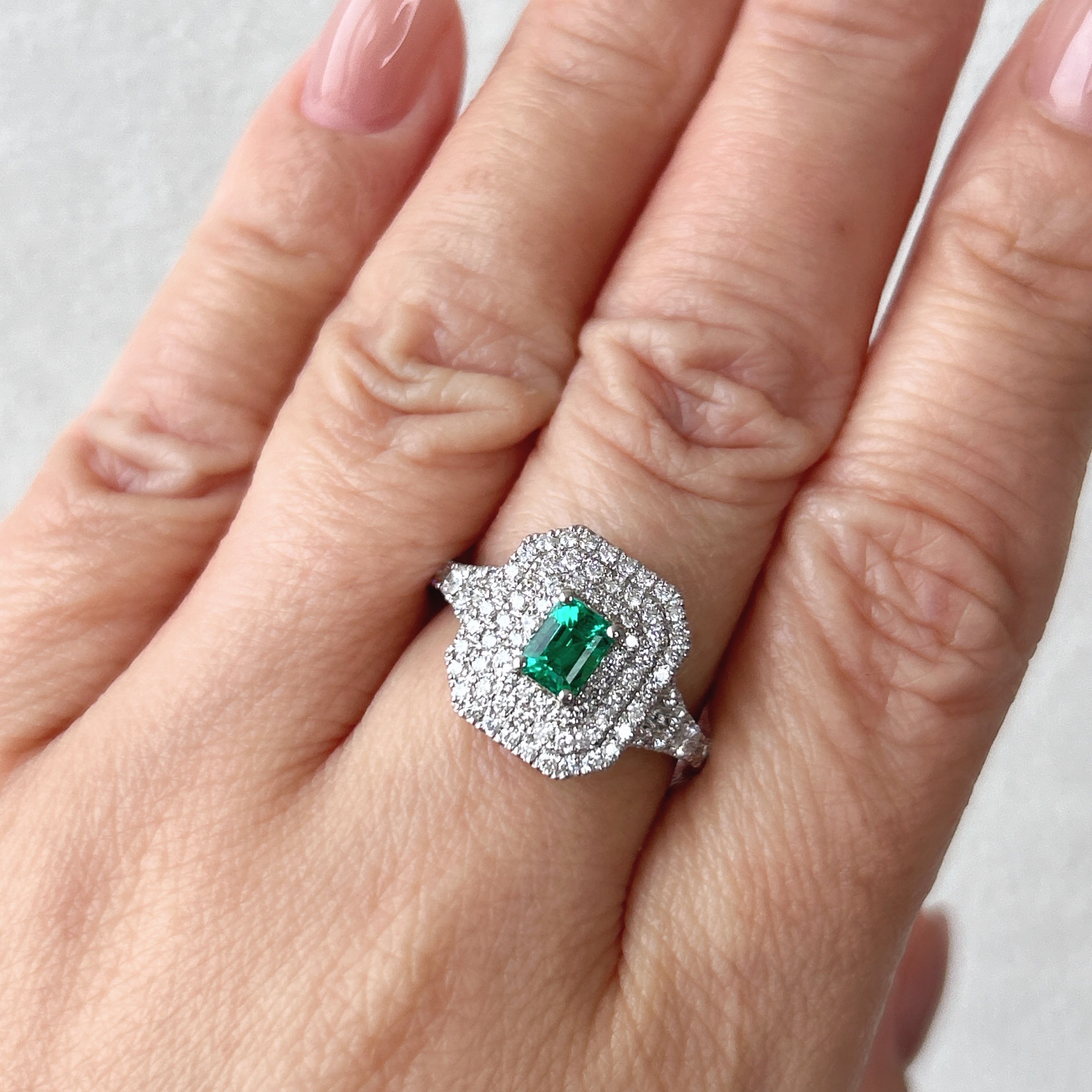 13［一点物/アドラーブル］リング エメラルド 0.4ct前後 SQ PT