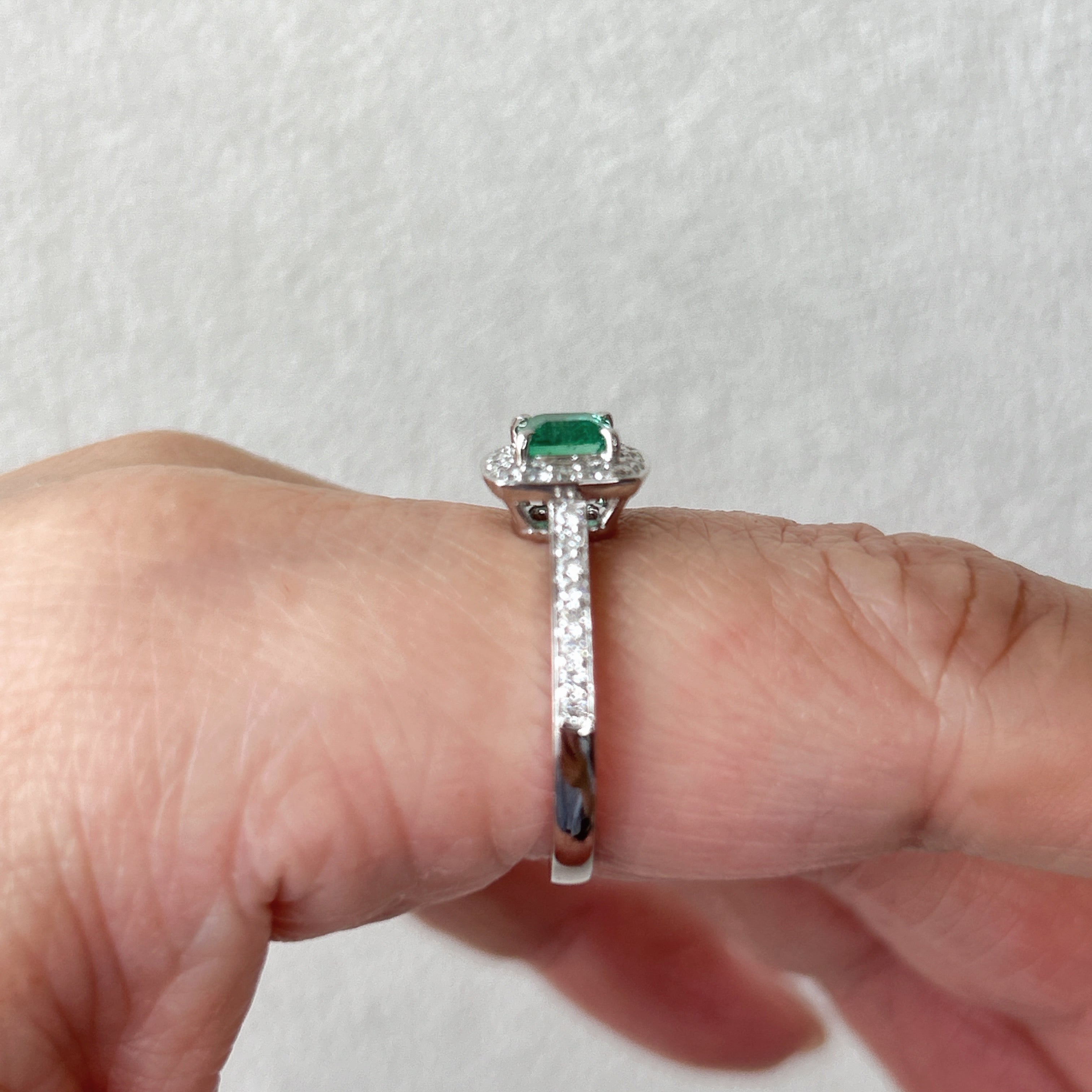 20［一点物］リング エメラルド 0.5ct前後 SQ PT