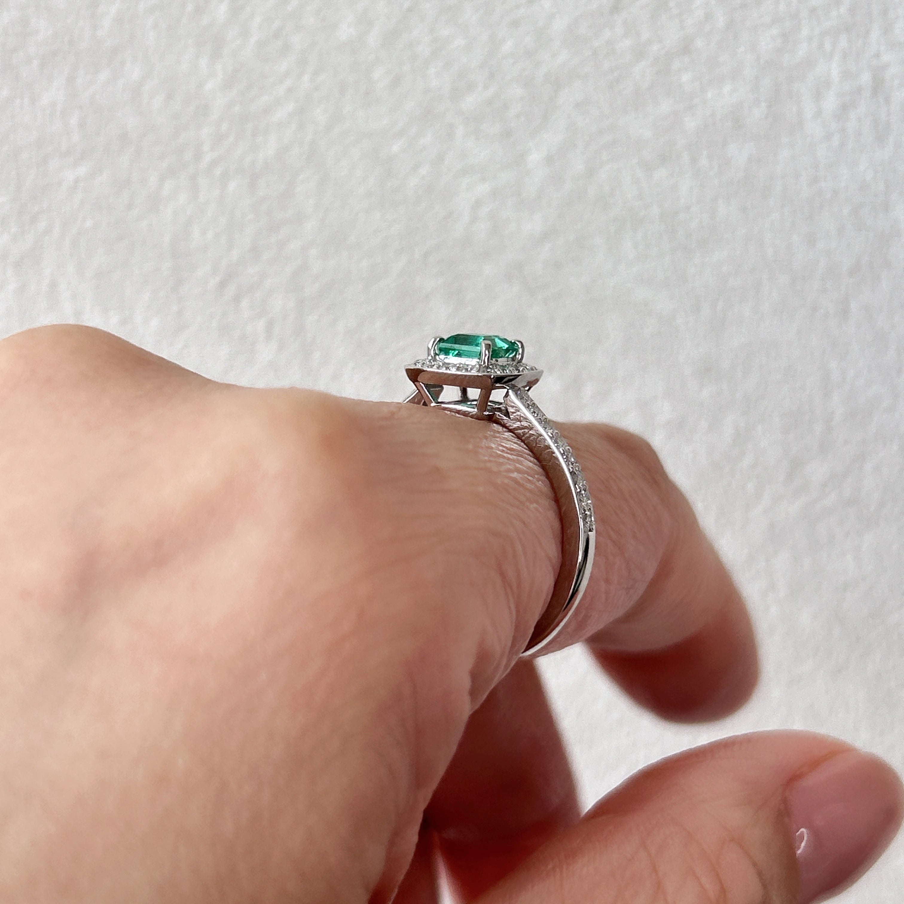 20［一点物］リング エメラルド 0.5ct前後 SQ PT