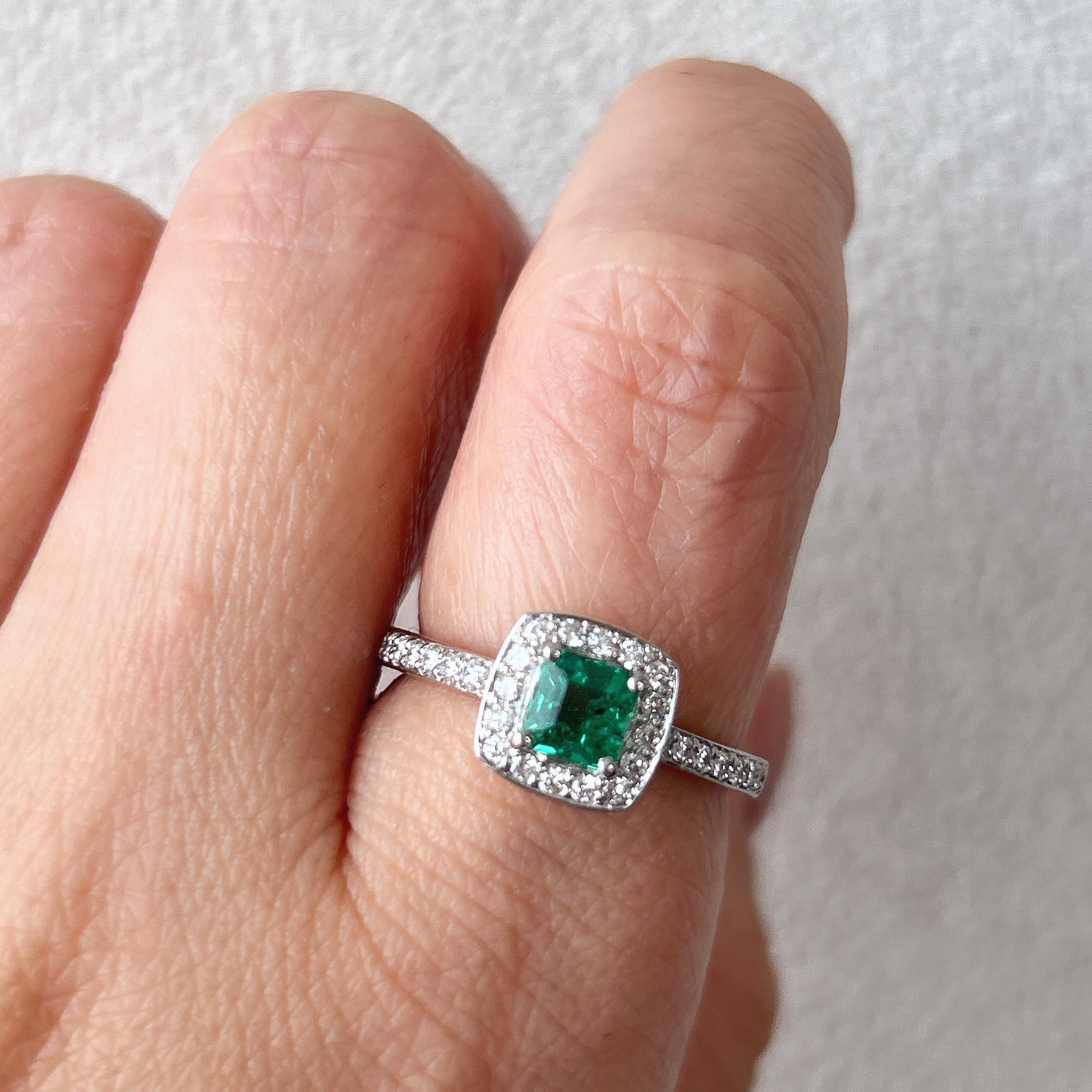 20［一点物］リング エメラルド 0.5ct前後 SQ PT