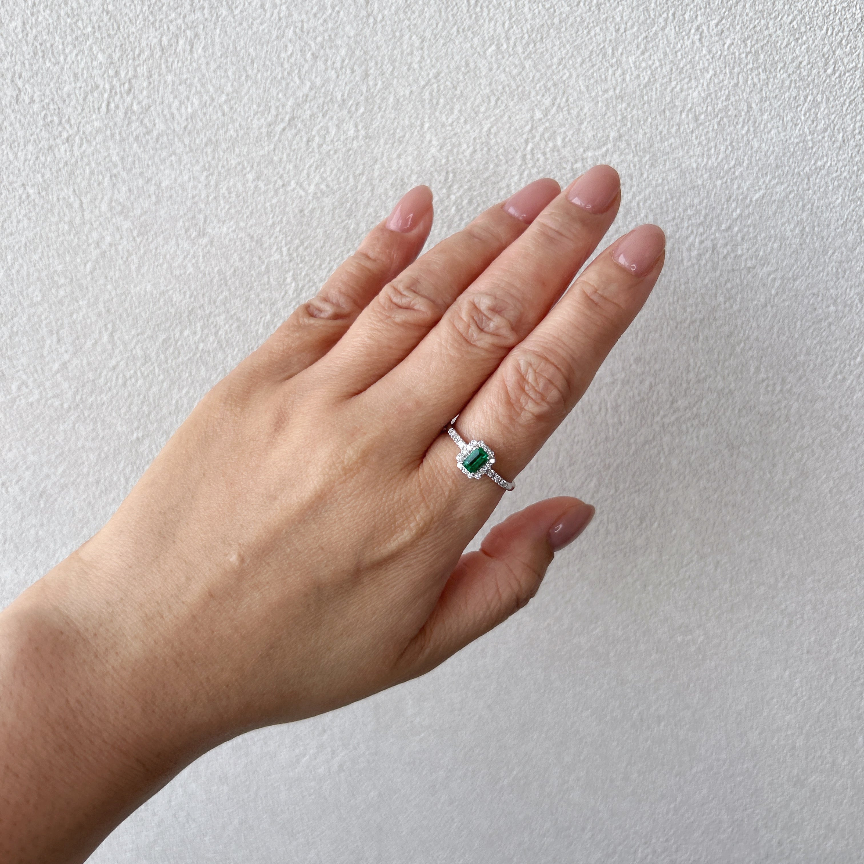 31［一点物］リング エメラルド 0.3ct SQ PT