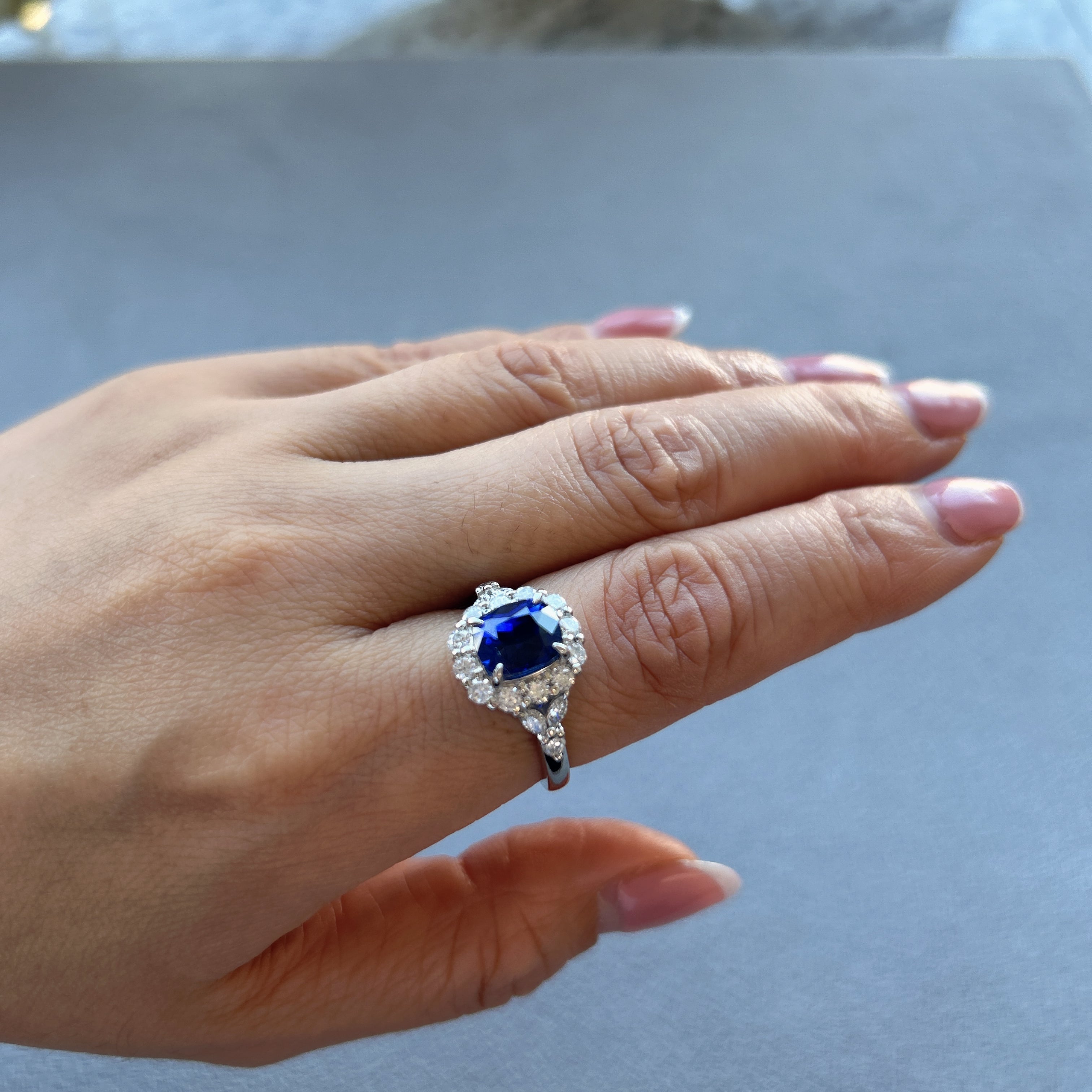 23_綺麗 ブルーサファイア 中石2.5ct　PT SQ リング〜GIA スリランカ産｜AYAKO SAKURAI（櫻井 彩子（サクライ アヤコ））公式通販サイト