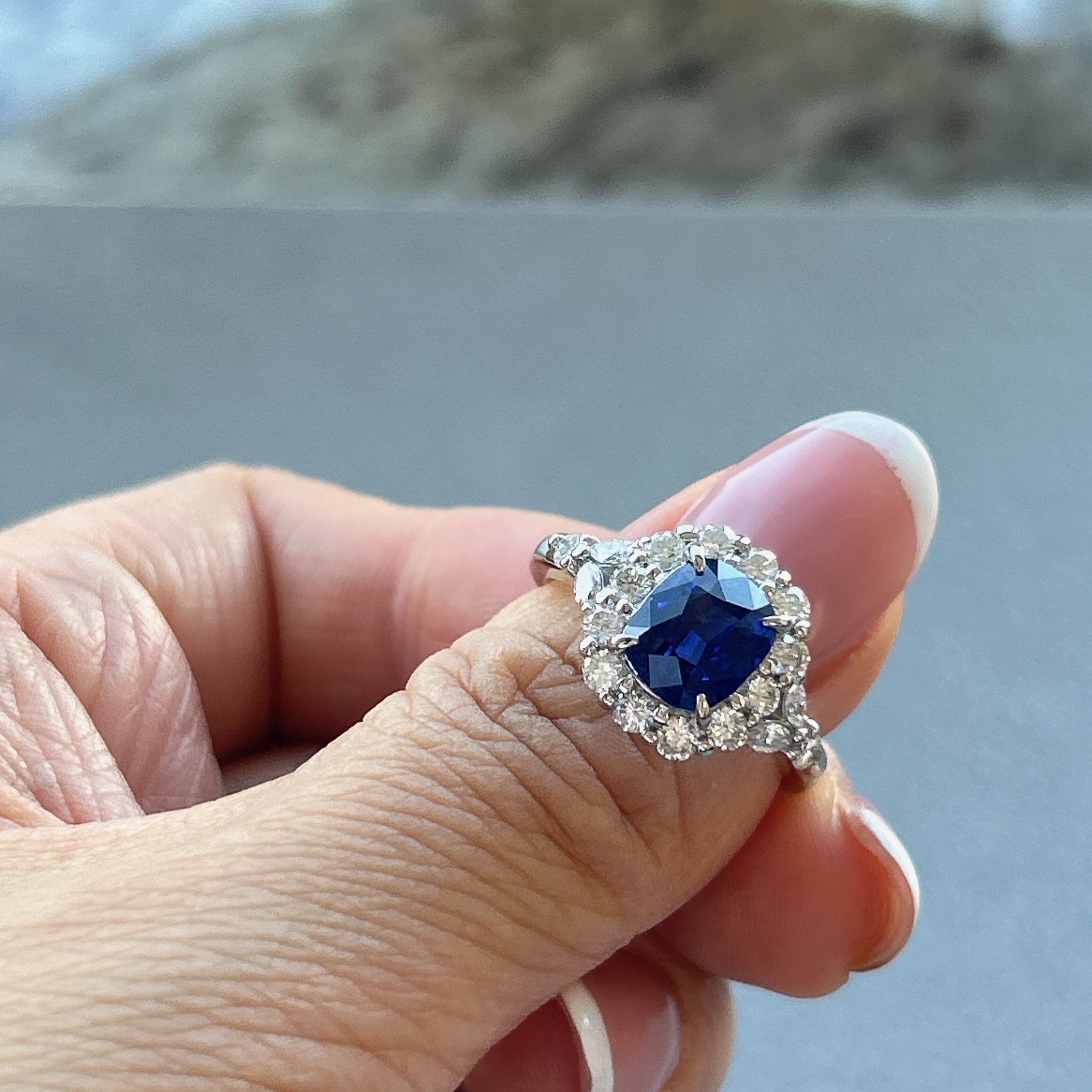 23_綺麗 ブルーサファイア 中石2.5ct　PT SQ リング〜GIA スリランカ産｜AYAKO SAKURAI（櫻井 彩子（サクライ アヤコ））公式通販サイト