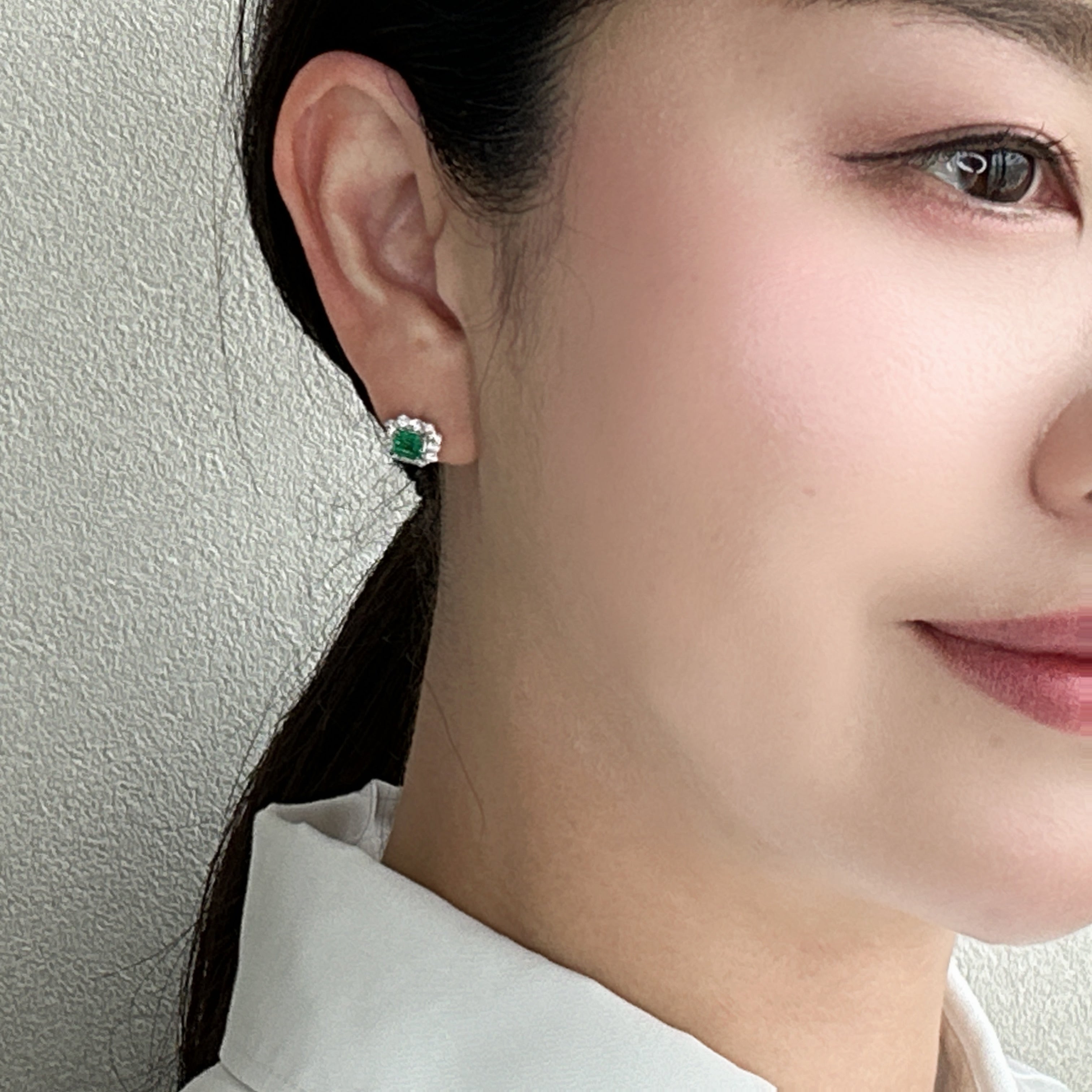 38［一点物/エムロード］ピアス エメラルド 0.5ct×2 SQ PT