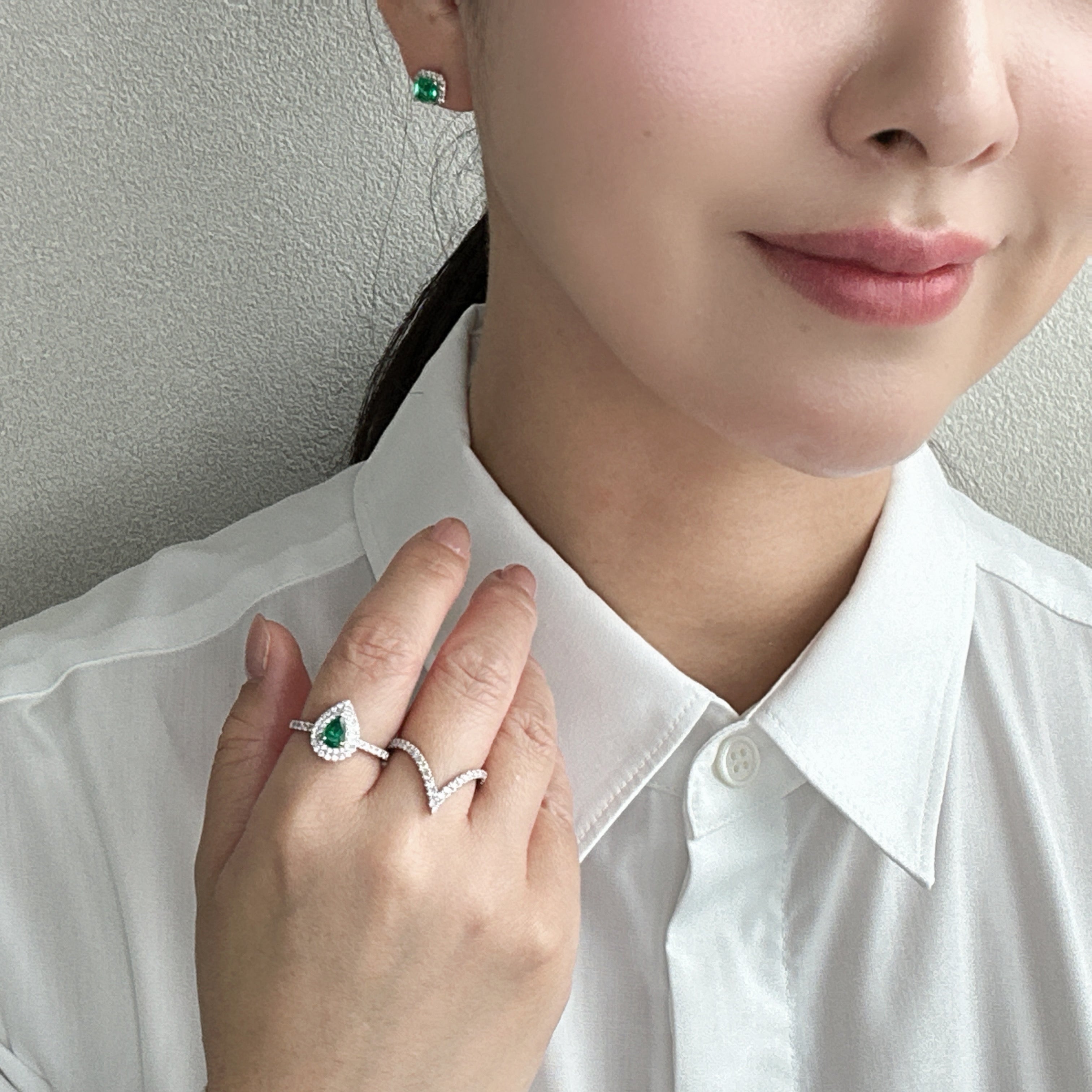 41［一点物/エムロード］ピアス エメラルド 0.4ct×2 SQ PT