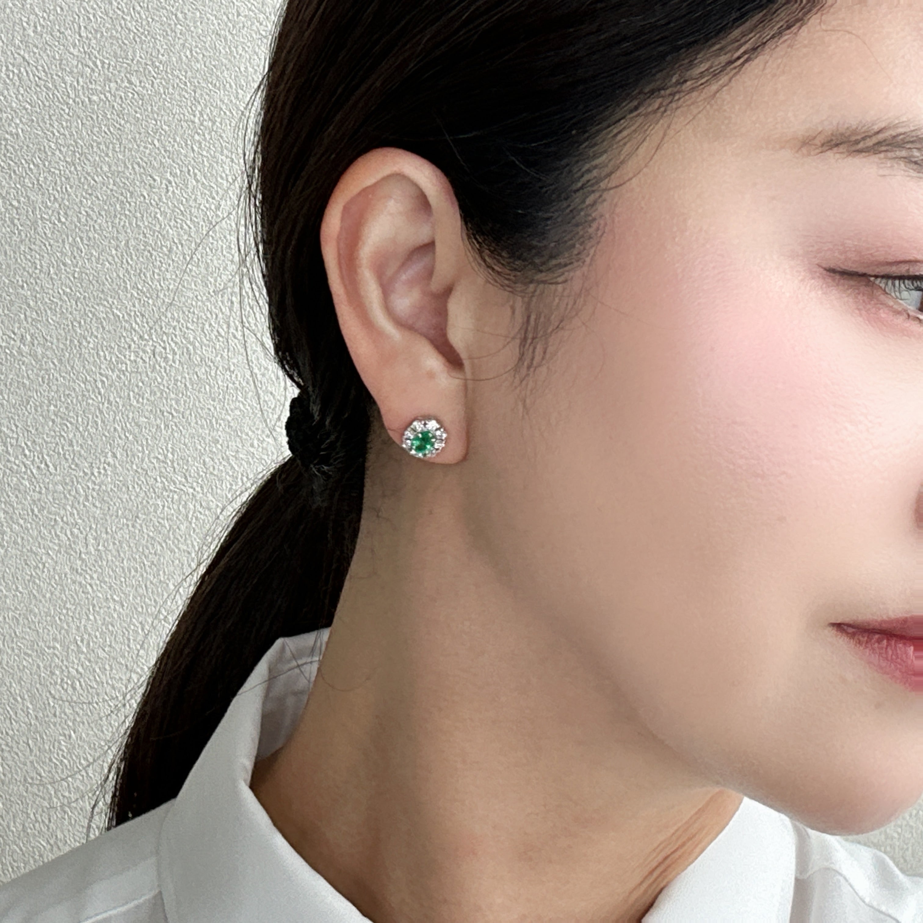 40［一点物］ピアス エメラルド 0.4ct×2 OV PT