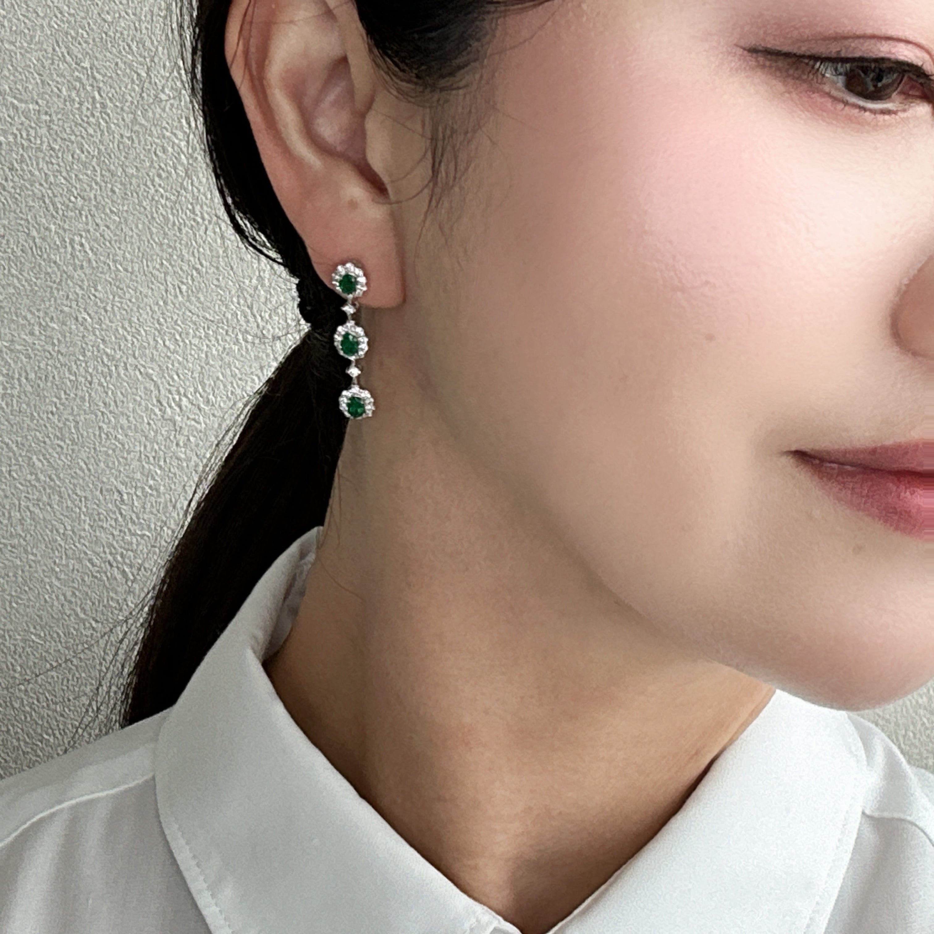 33［一点物］ピアス エメラルド 0.6ct×2 OV PT