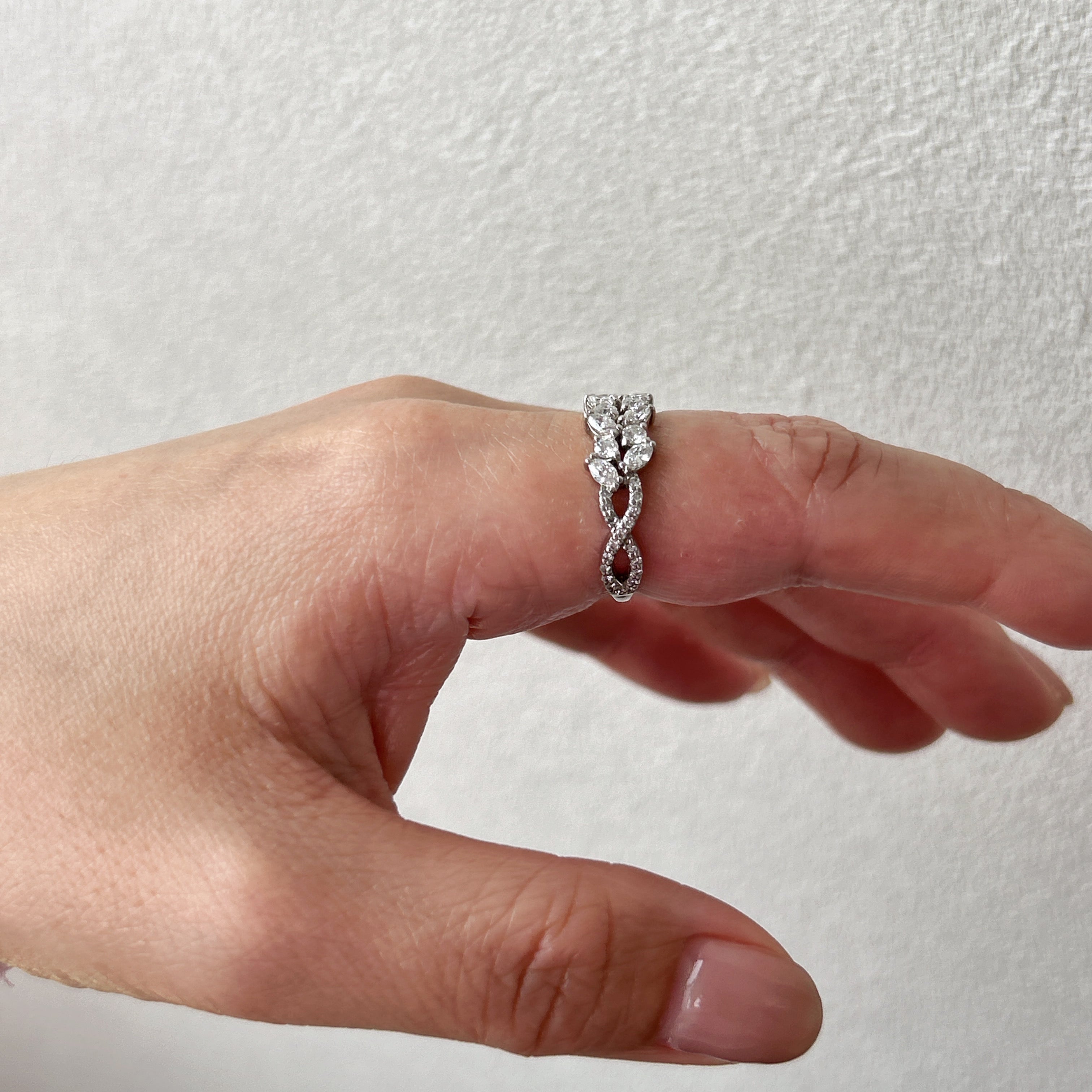 ［ケテル ハーフエタニティ］リング ダイヤ