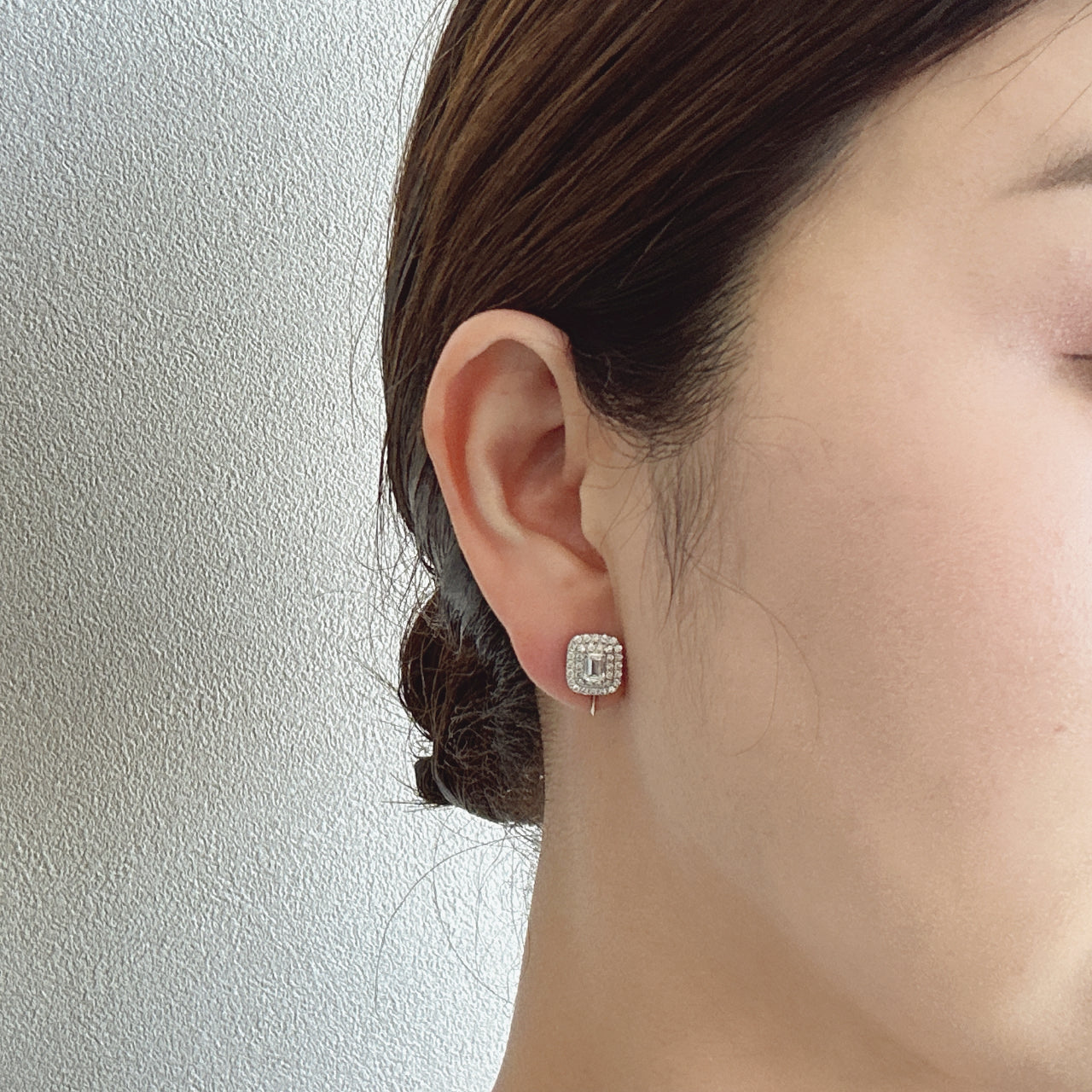 新作 アドラーブル EM ダイヤ(中石0.3ct×2)ピアス〜D SI保証 ノーソート｜AYAKO SAKURAI（櫻井 彩子（サクライ アヤコ））公式通販サイト