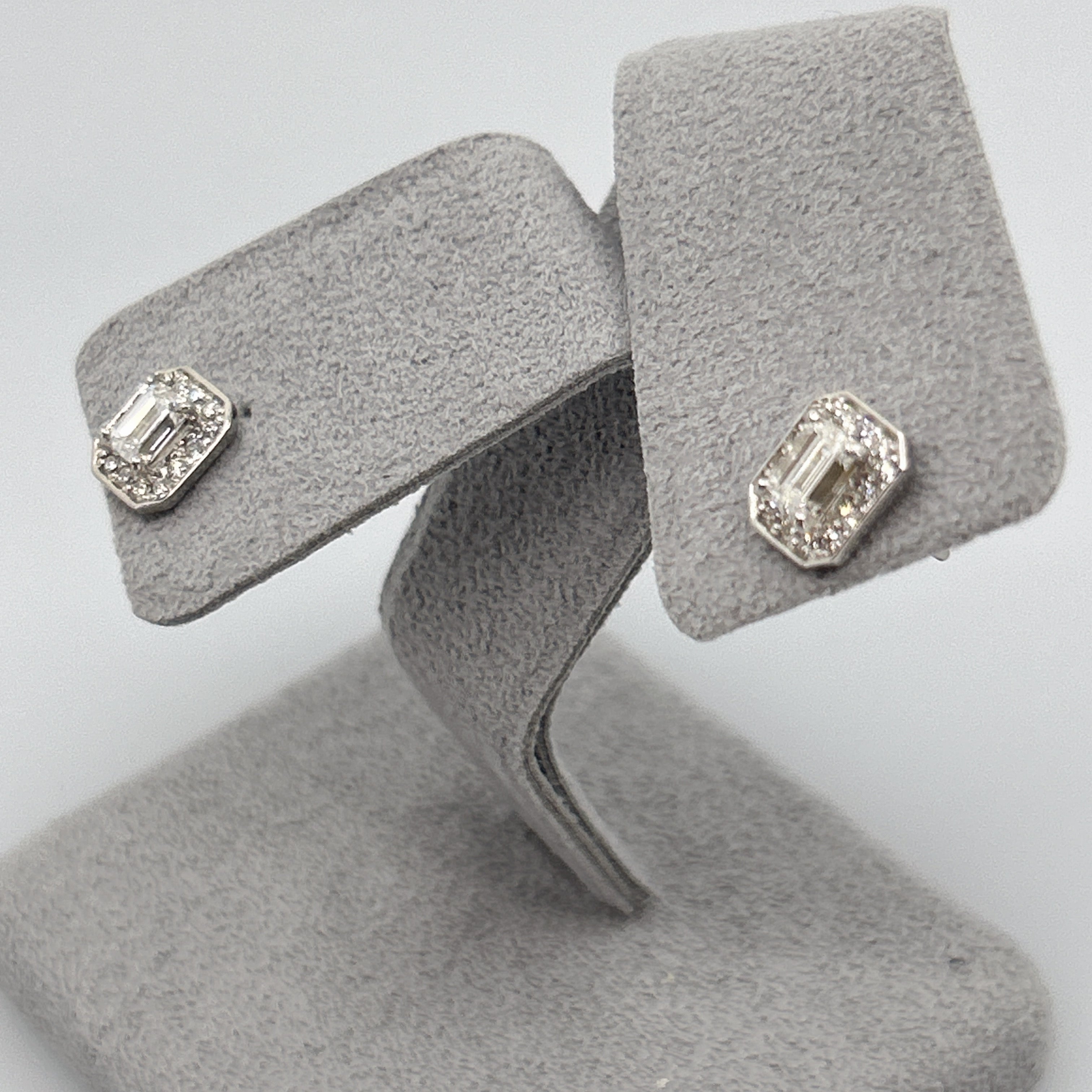 ［アロマ］ピアス