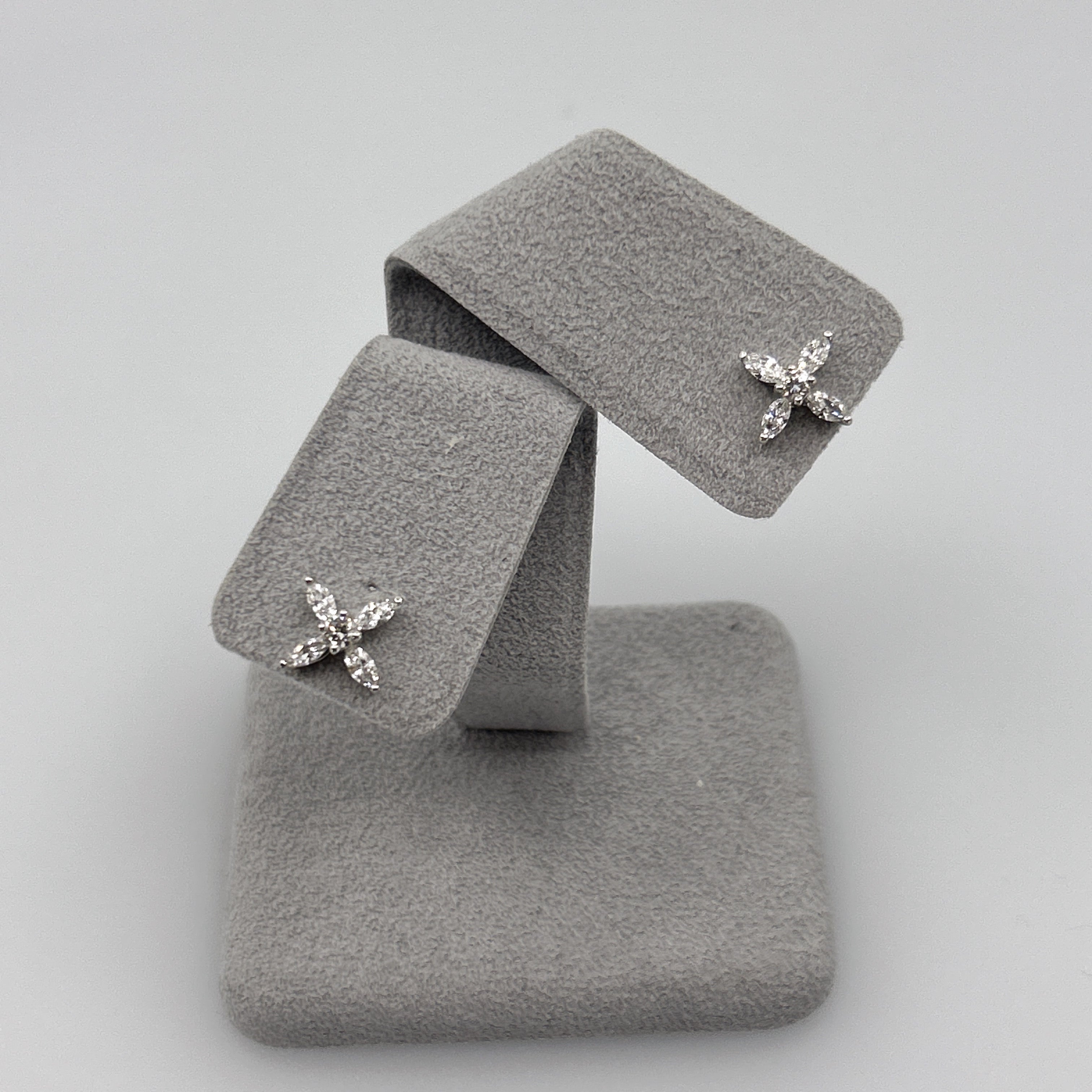 ［ソワン］ピアス