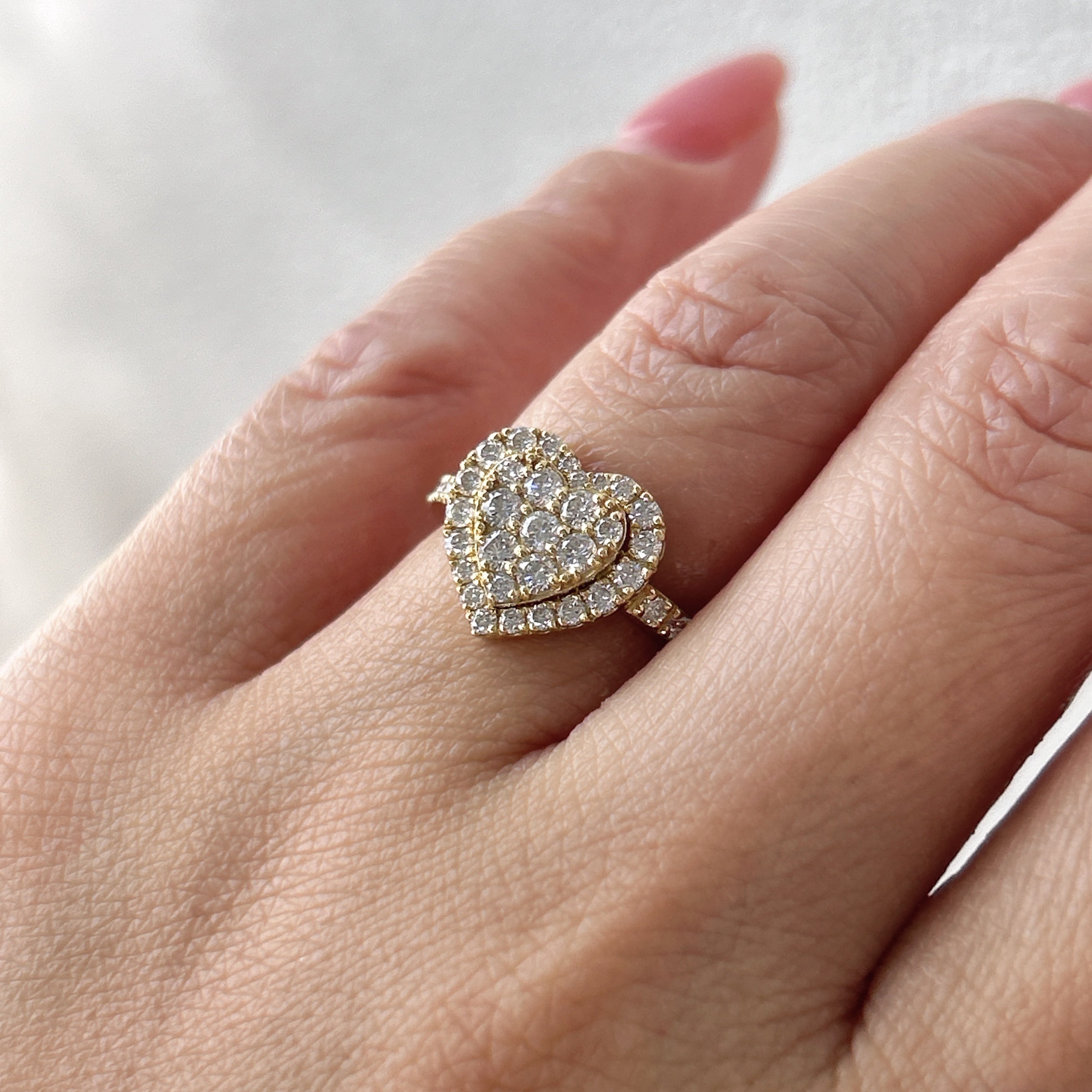 ［LOVE］リング ダイヤ