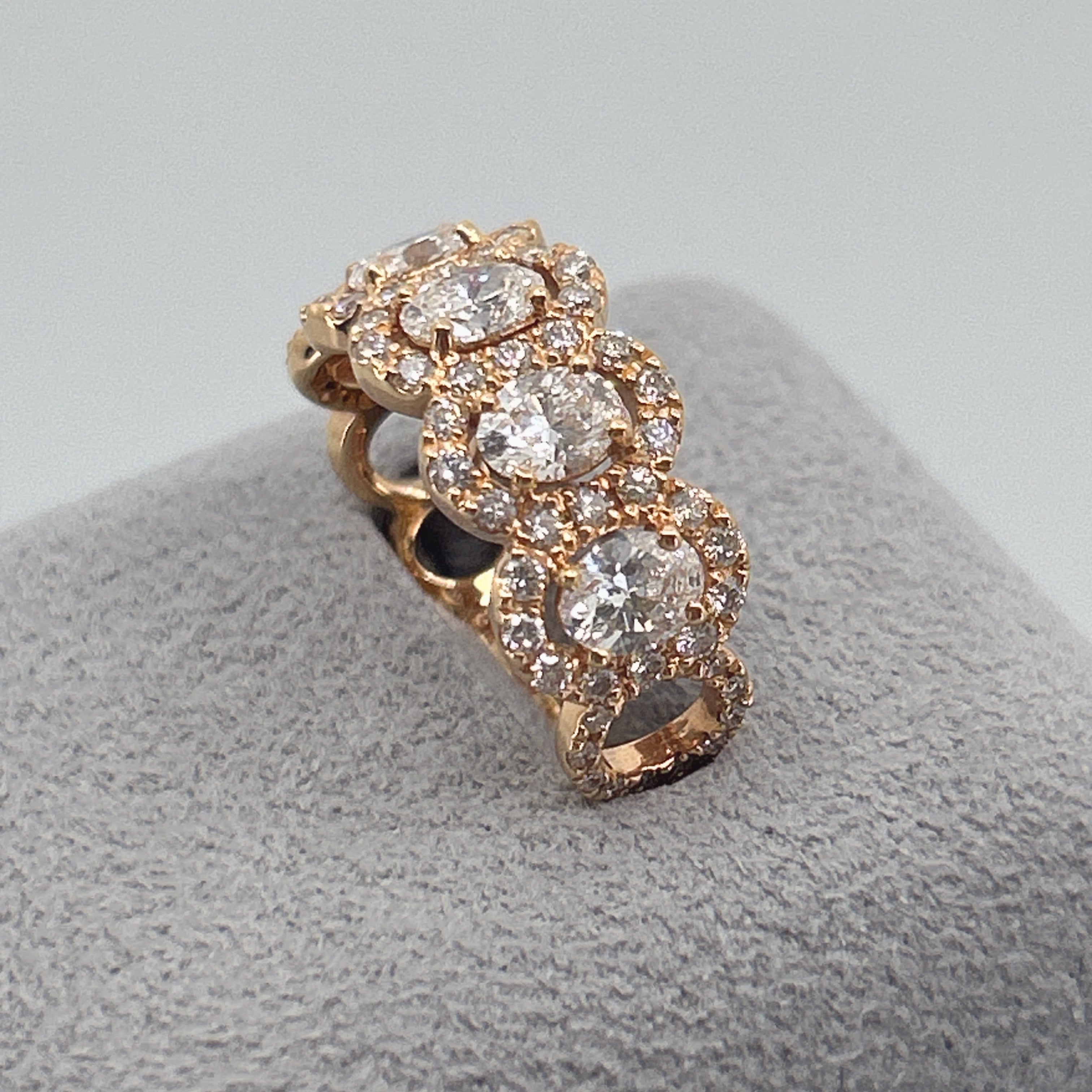 ［エリプス］リング OV ダイヤ