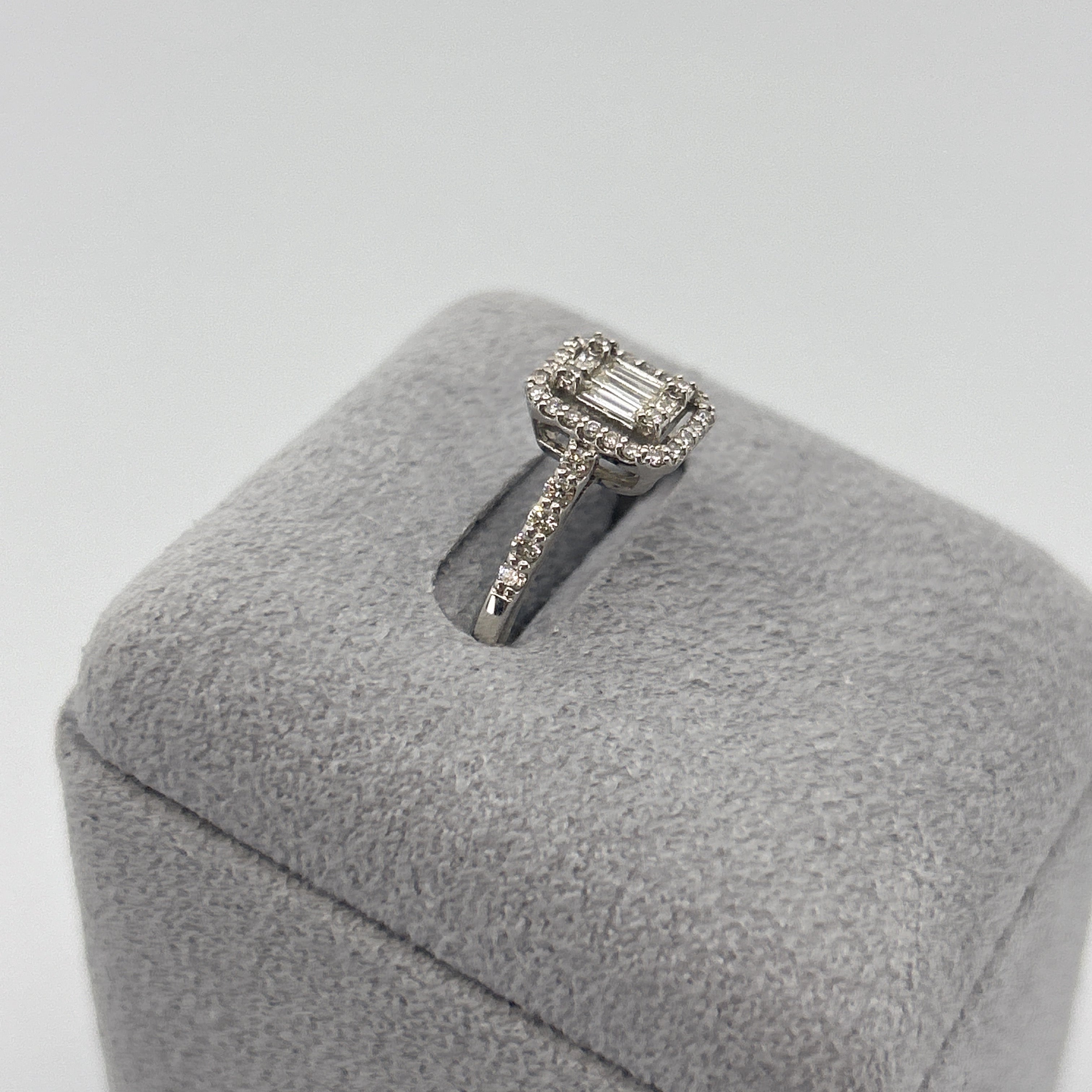 ［女医さん］リング ダイヤ