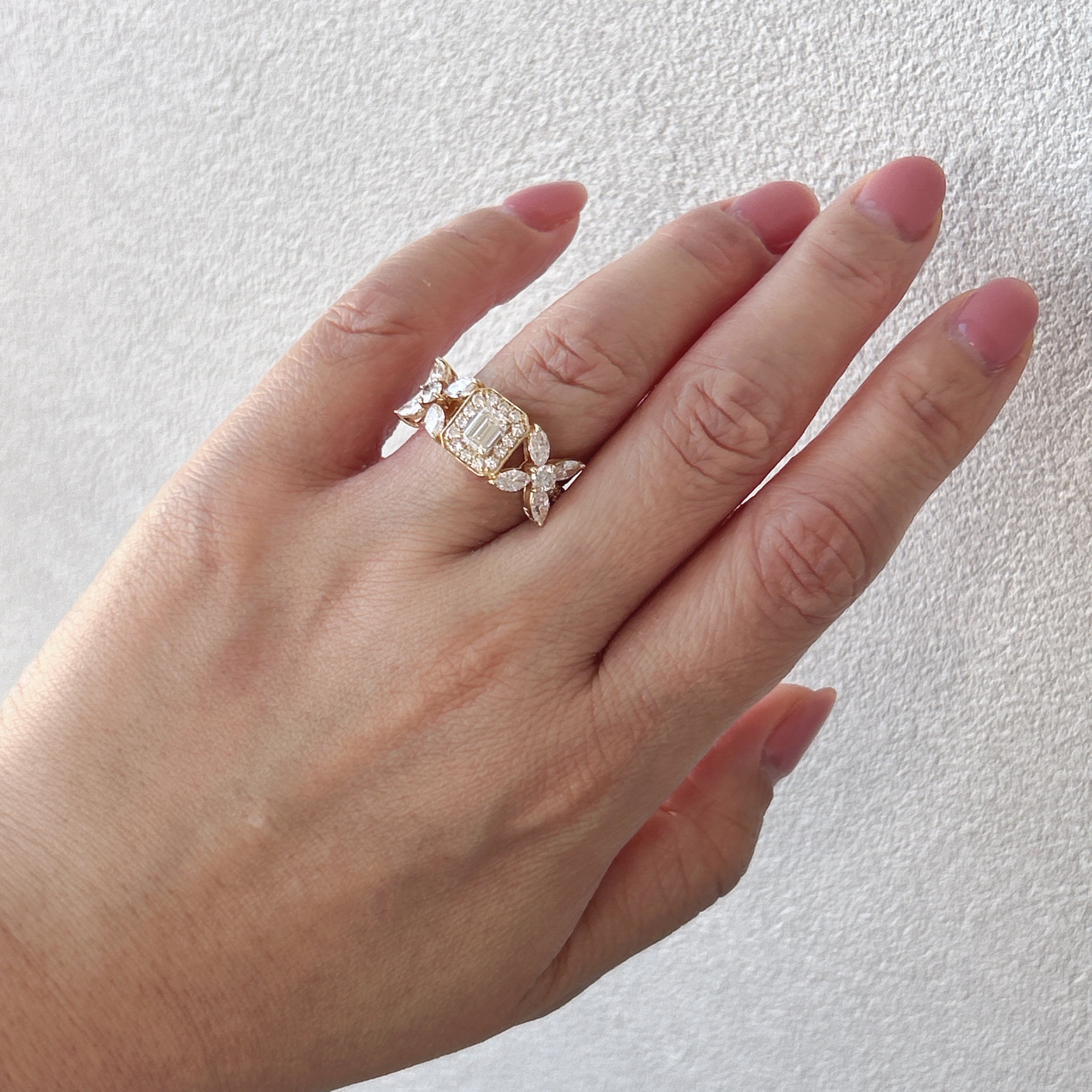 ［カトレア］リング ダイヤ