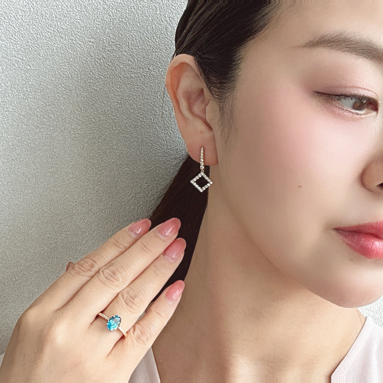 カレ揺れるピアス｜AYAKO SAKURAI（櫻井 彩子（サクライ アヤコ））公式通販サイト