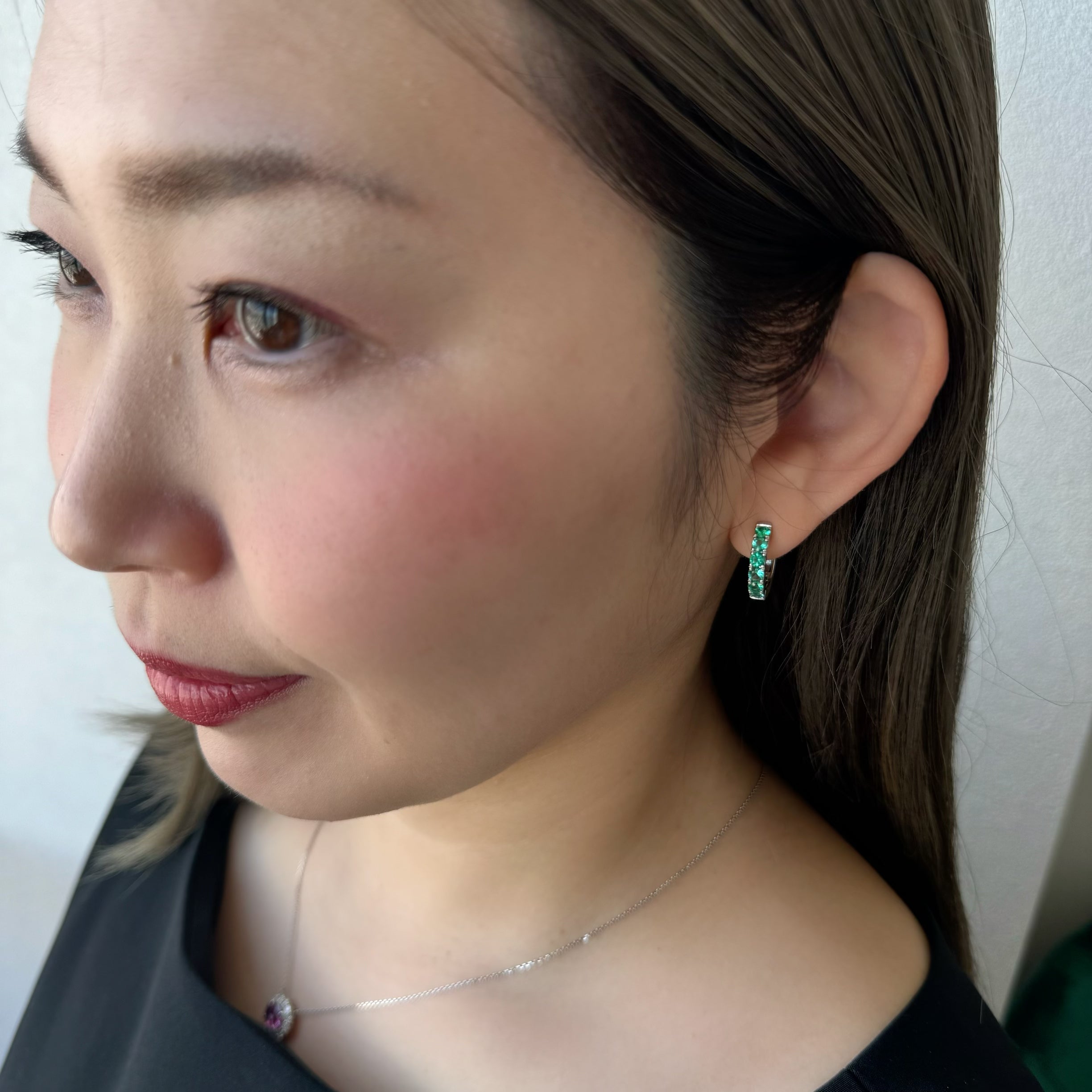 328-綺麗エメラルドフープピアス EM0.5ct前後×2 PT/K18YG｜AYAKO SAKURAI（櫻井 彩子（サクライ アヤコ））公式通販サイト