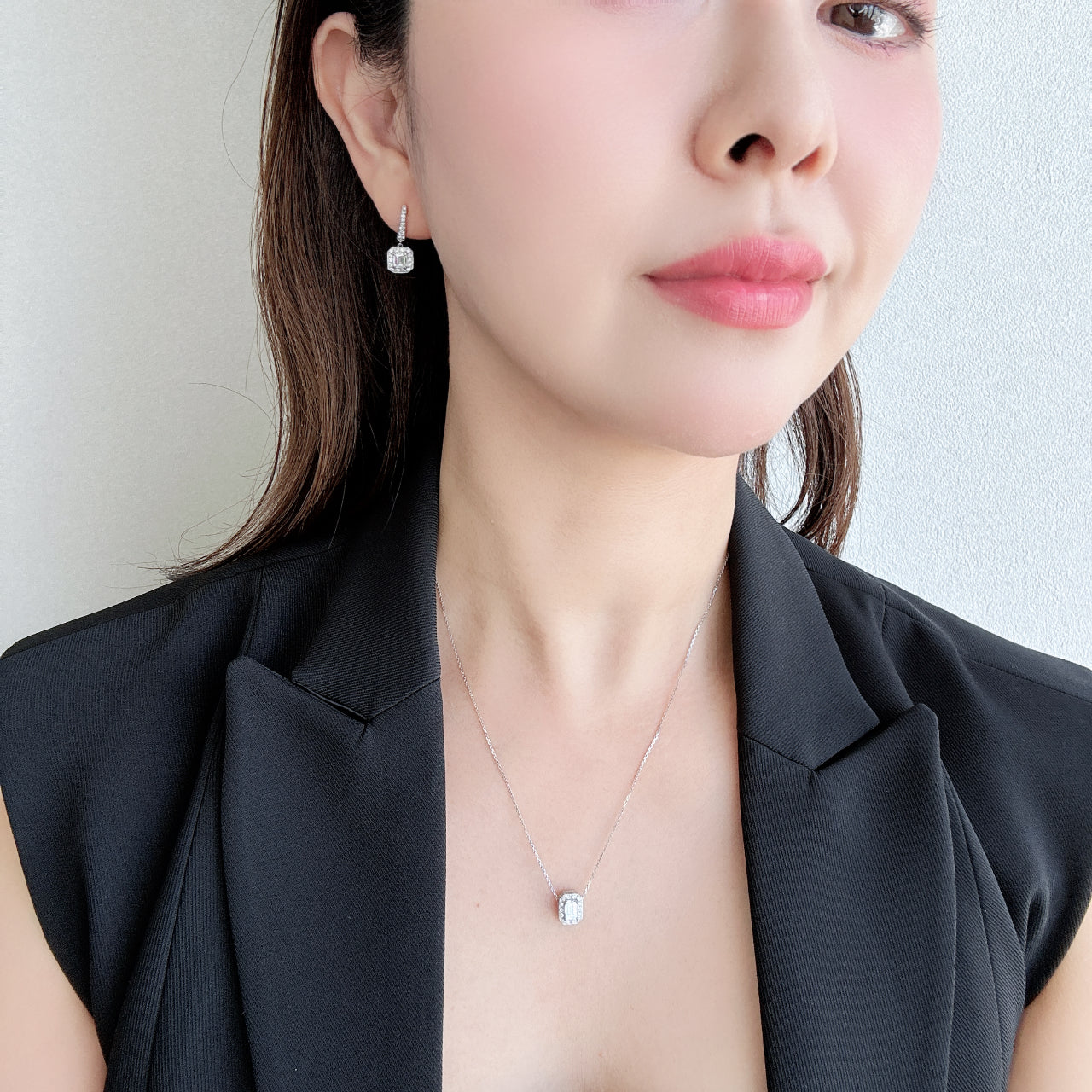 新作 エルダンジュ ダイヤ 中石0.5ct EM ネックレス〜G VS up GIA保証♡秋桜祭で完売しました｜AYAKO SAKURAI（櫻井 彩子（サクライ アヤコ））公式通販サイト