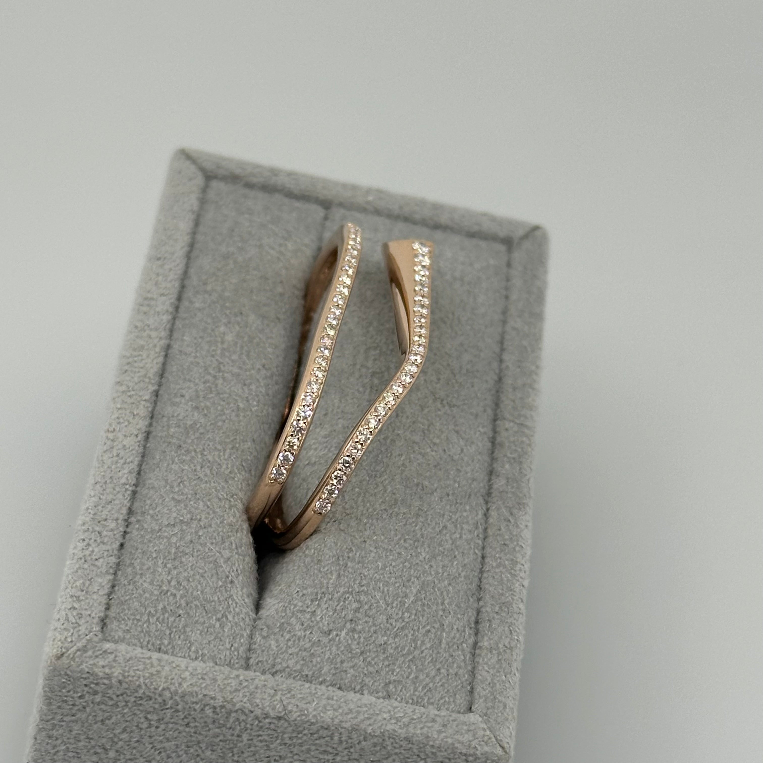 [新作/シャイニーハグ] リング ダイヤ ⚠️オンライン不可