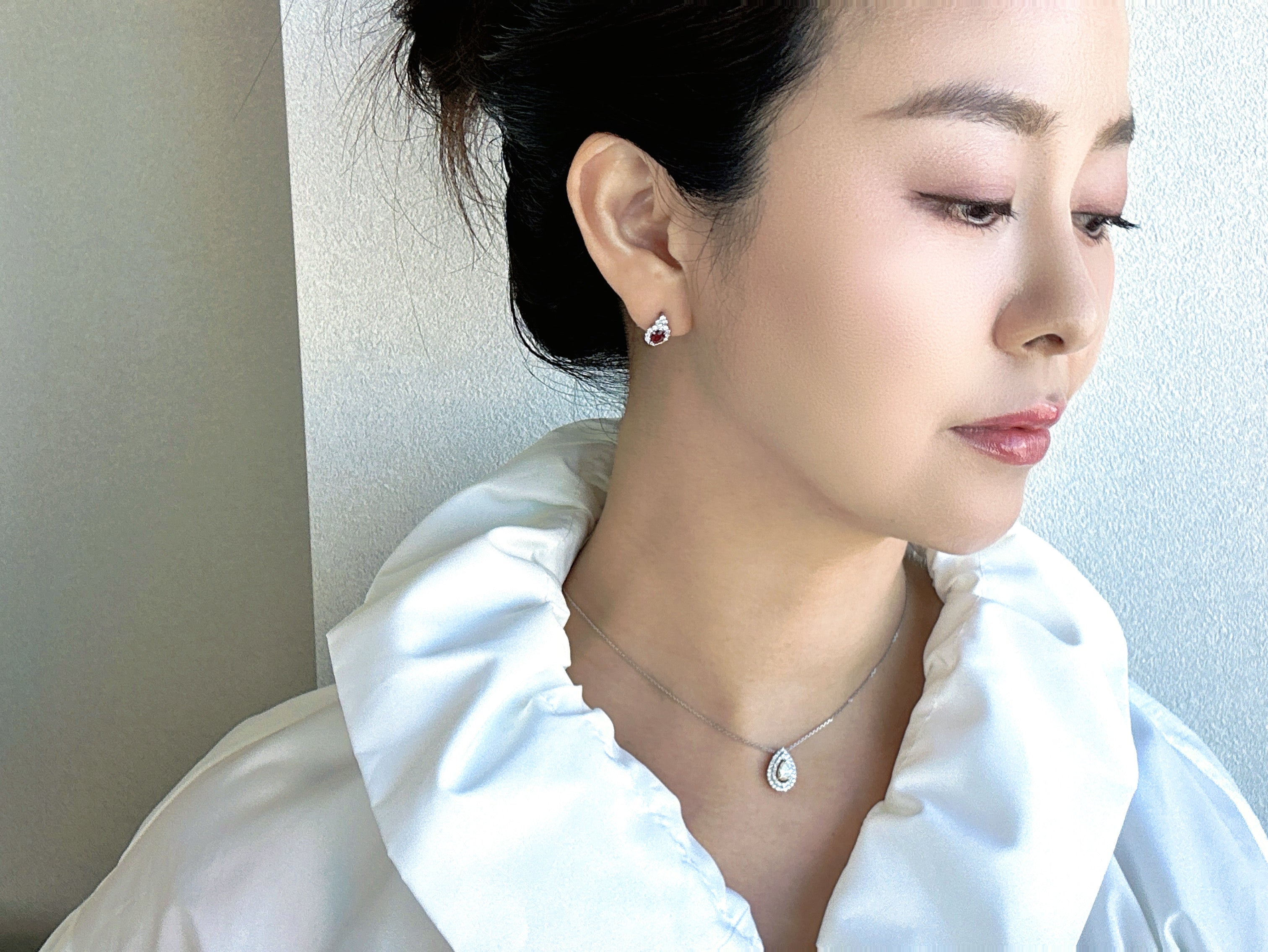 ［即納/一点物］ピアス ルビー 0.3ct前後×2 OV PT