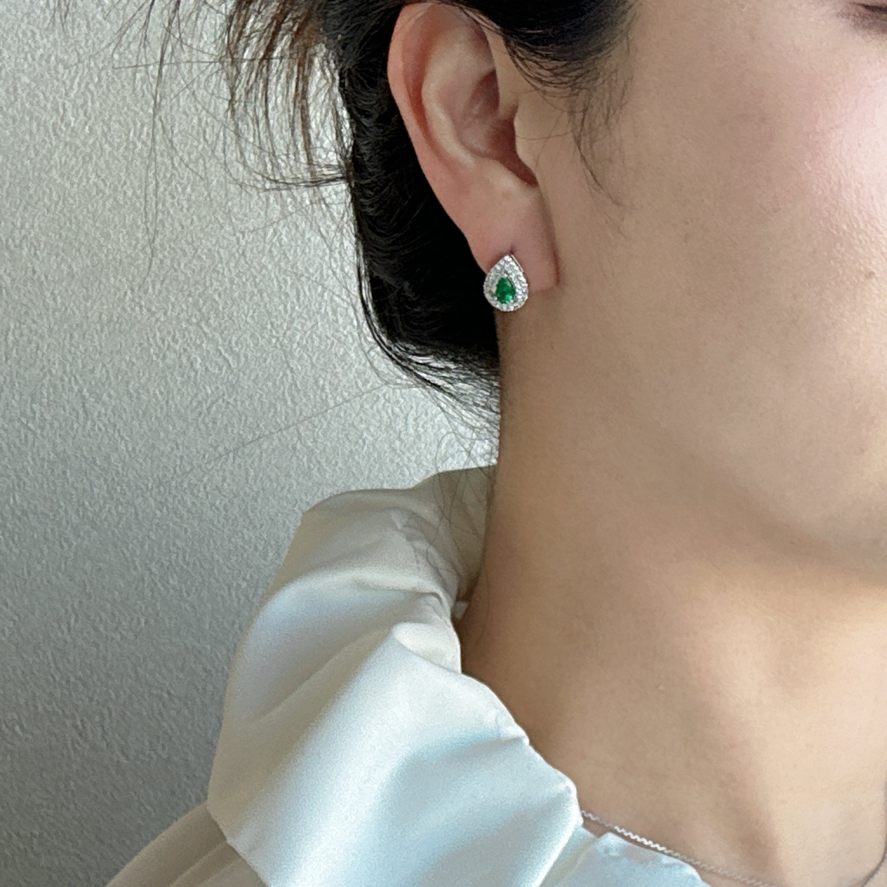 11［即納/一点物］ピアス エメラルド0.4ct前後×2 PS PT