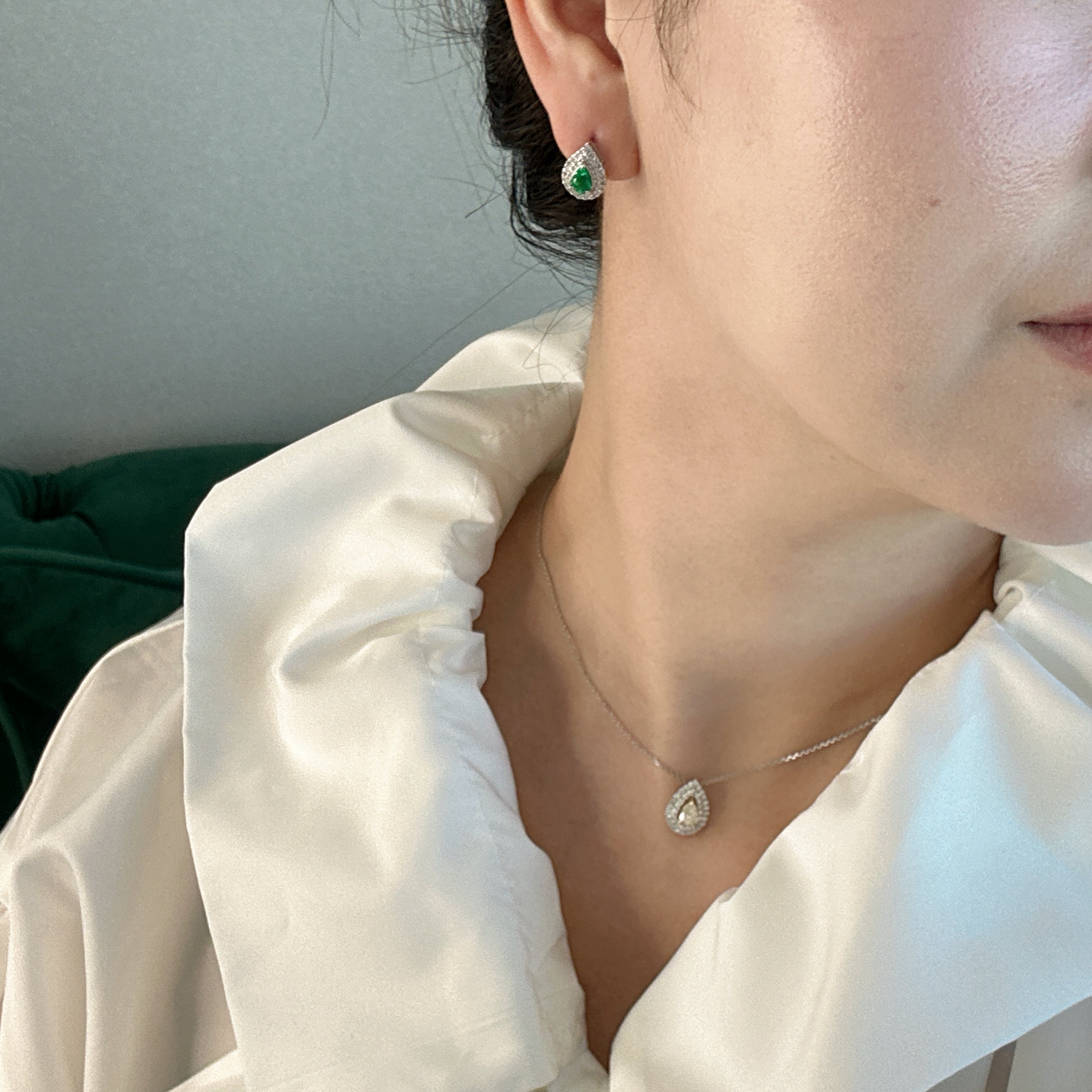 11［即納/一点物］ピアス エメラルド0.4ct前後×2 PS PT