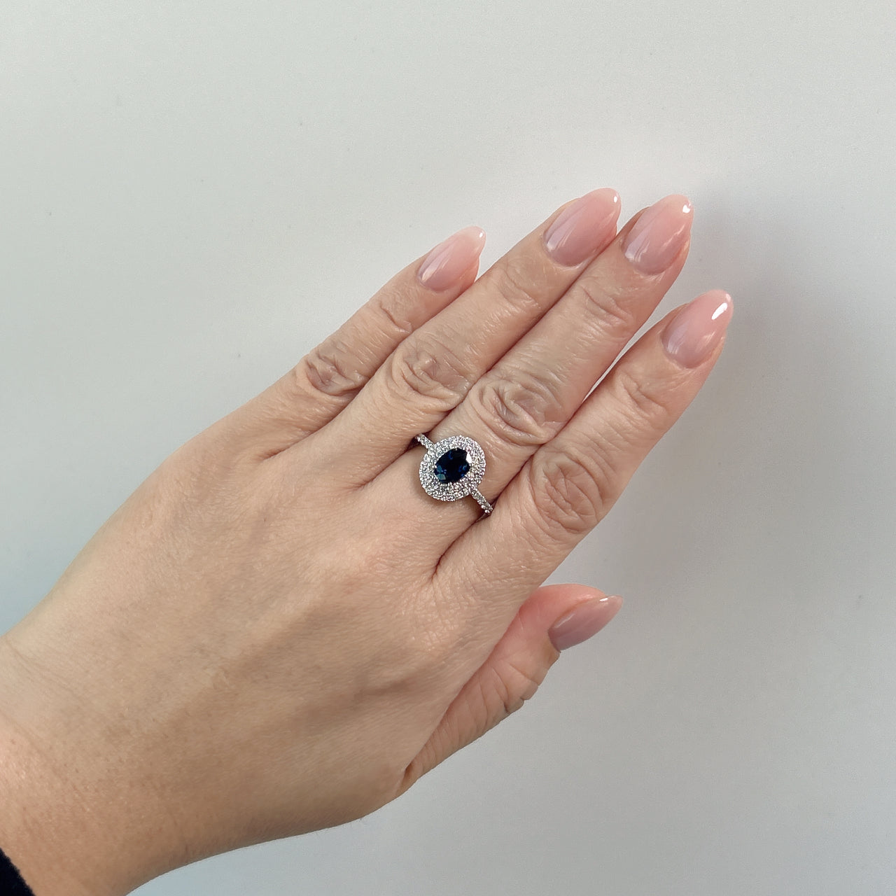 ［一点物］リング ブルーサファイア 0.8ct OV PT