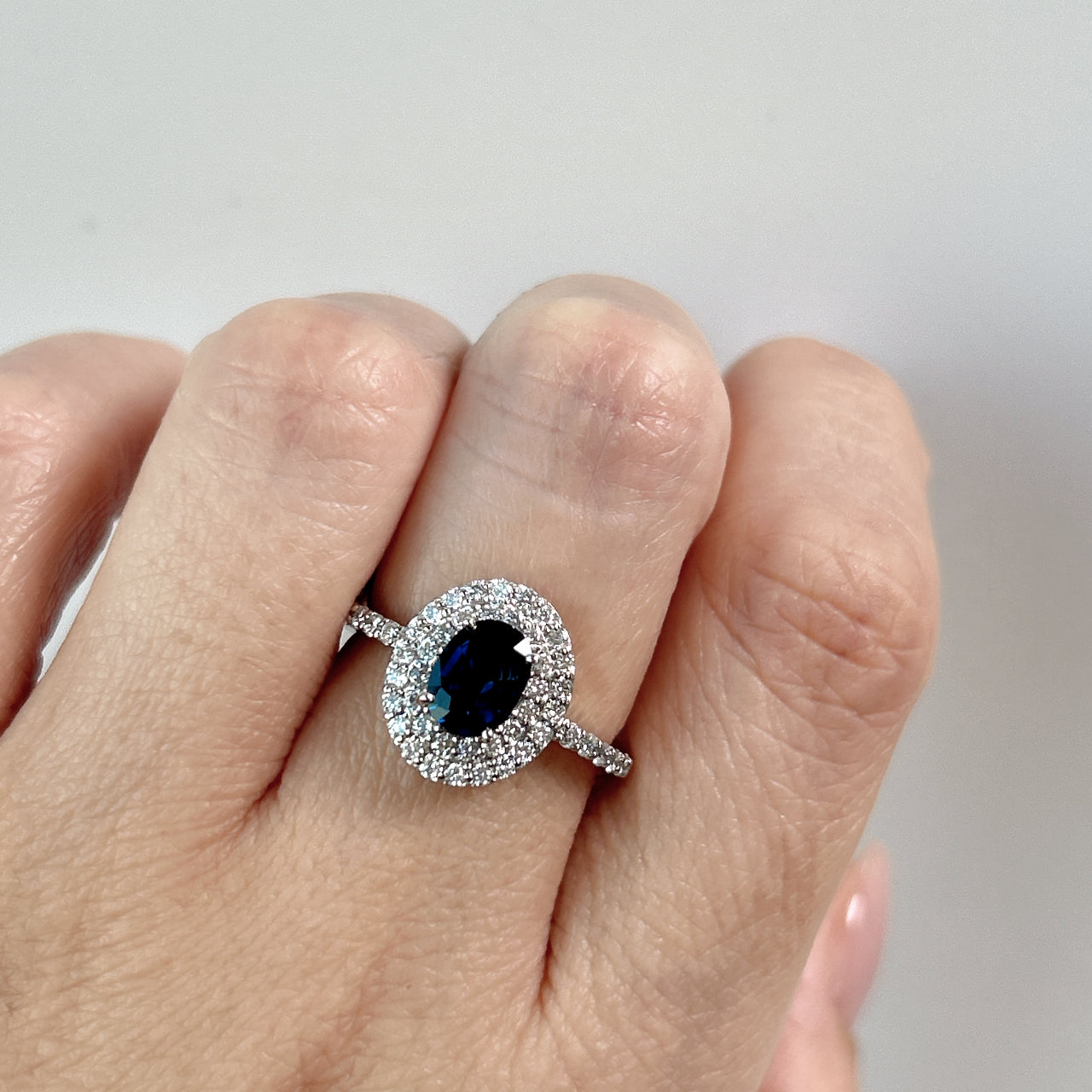 ［一点物］リング ブルーサファイア 0.8ct OV PT