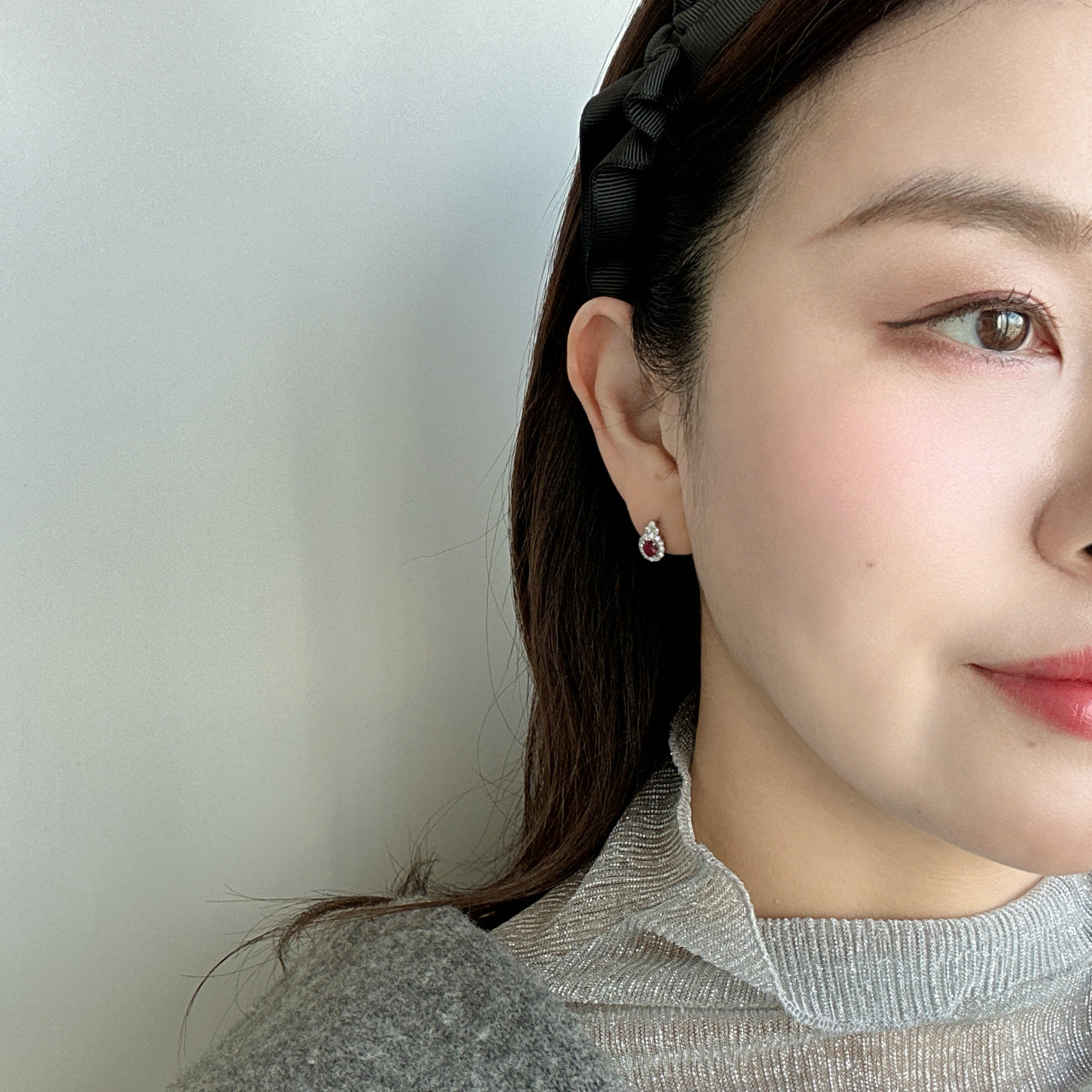 ［即納/一点物］ピアス ルビー 0.3ct前後×2 OV PT