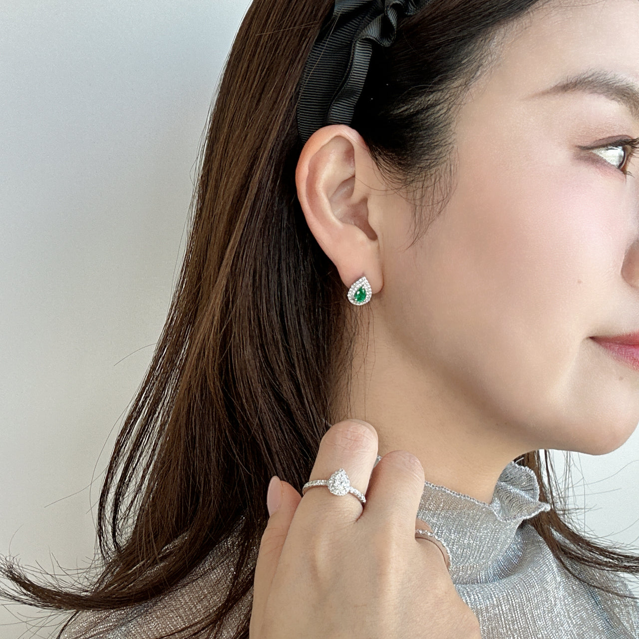 11［即納/一点物］ピアス エメラルド0.4ct前後×2 PS PT