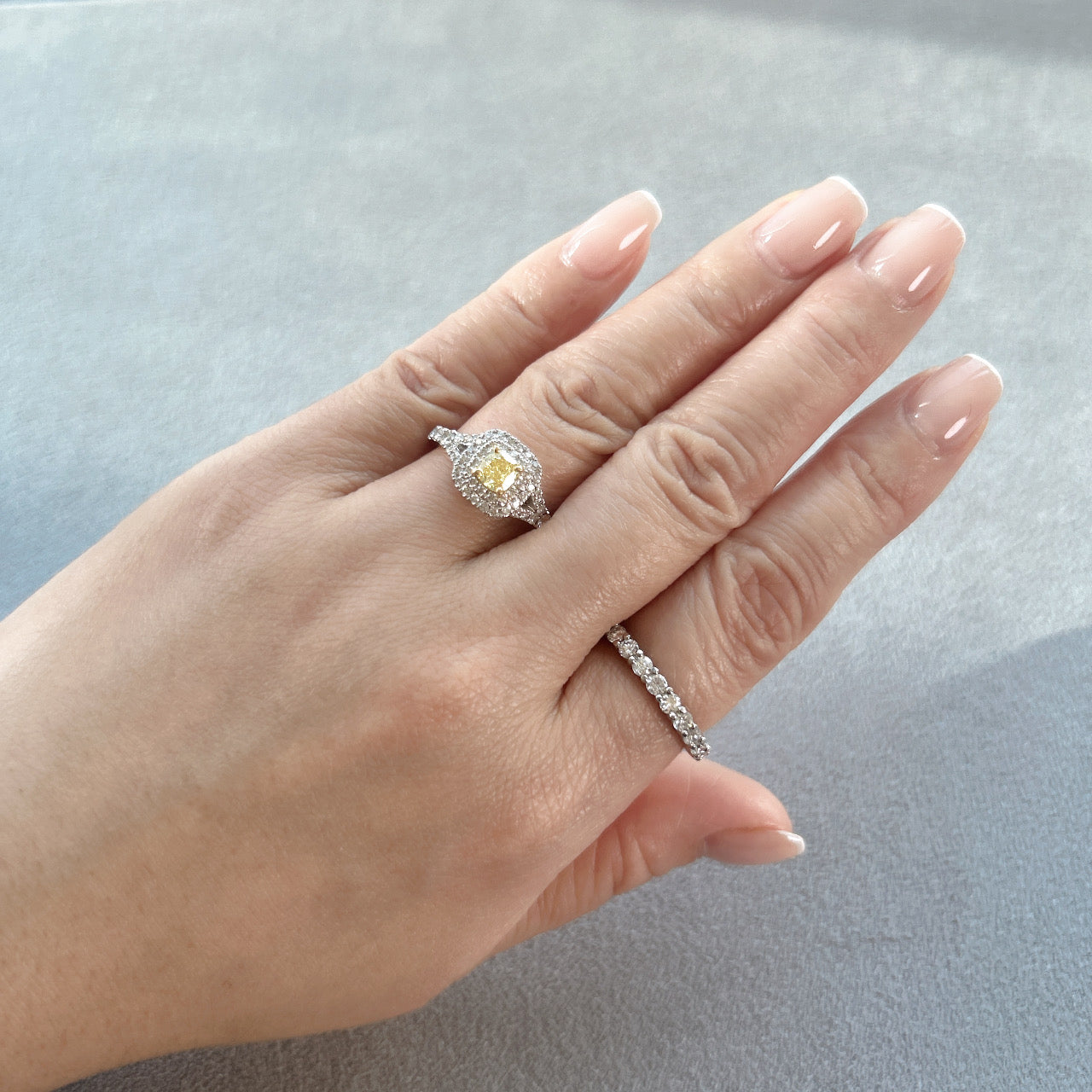 29［一点物］リング ファンシーインテンスイエローダイヤ 0.5ct SQ PT/K18YG