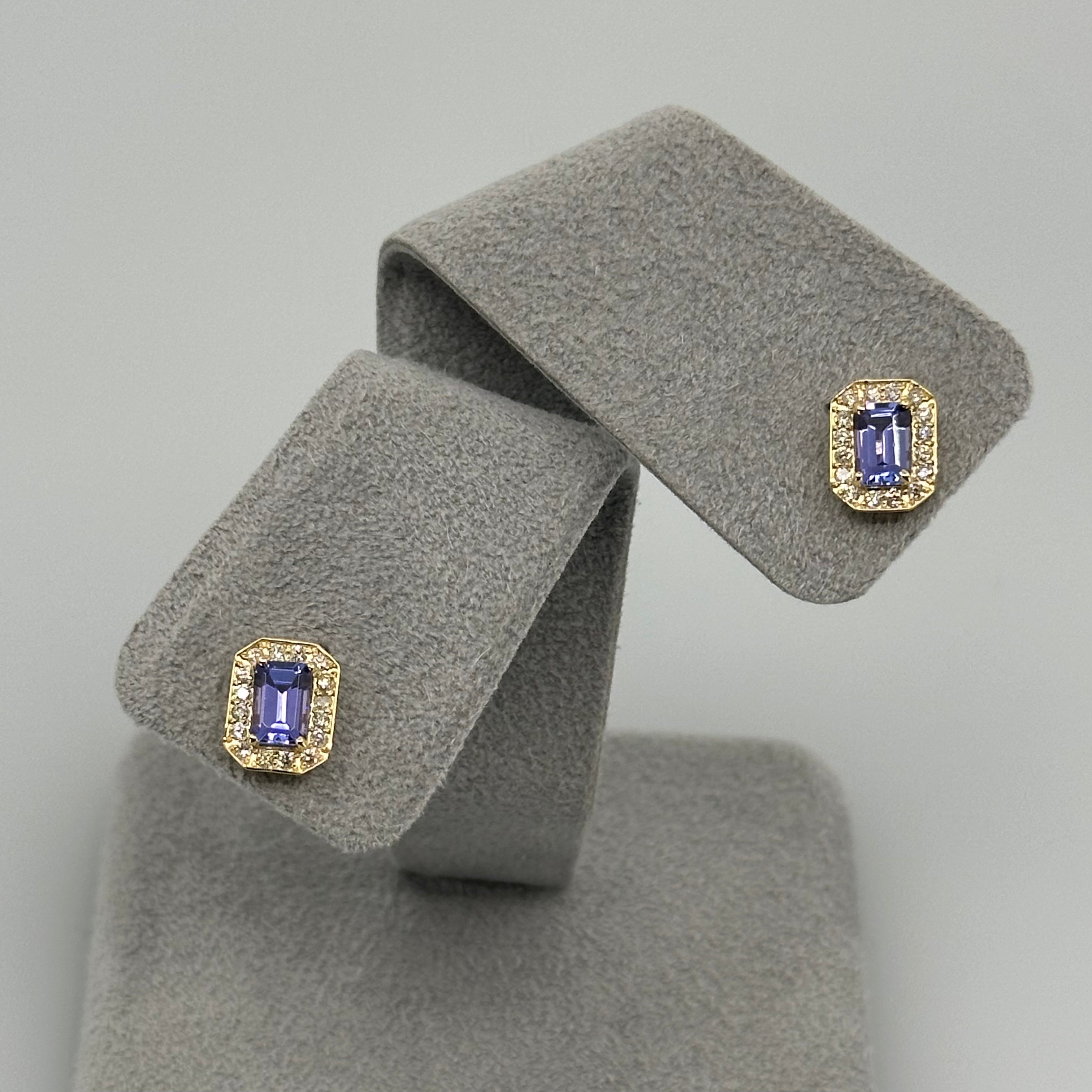 [新作/個数限定/ピュアライン］ピアス タンザナイト