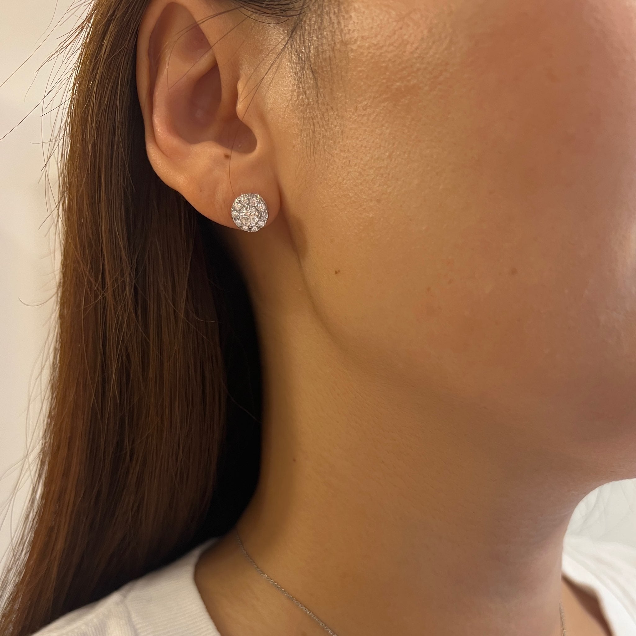 ［ポインターパヴェ0.5ct］ ダイヤモンドスタッドピアス