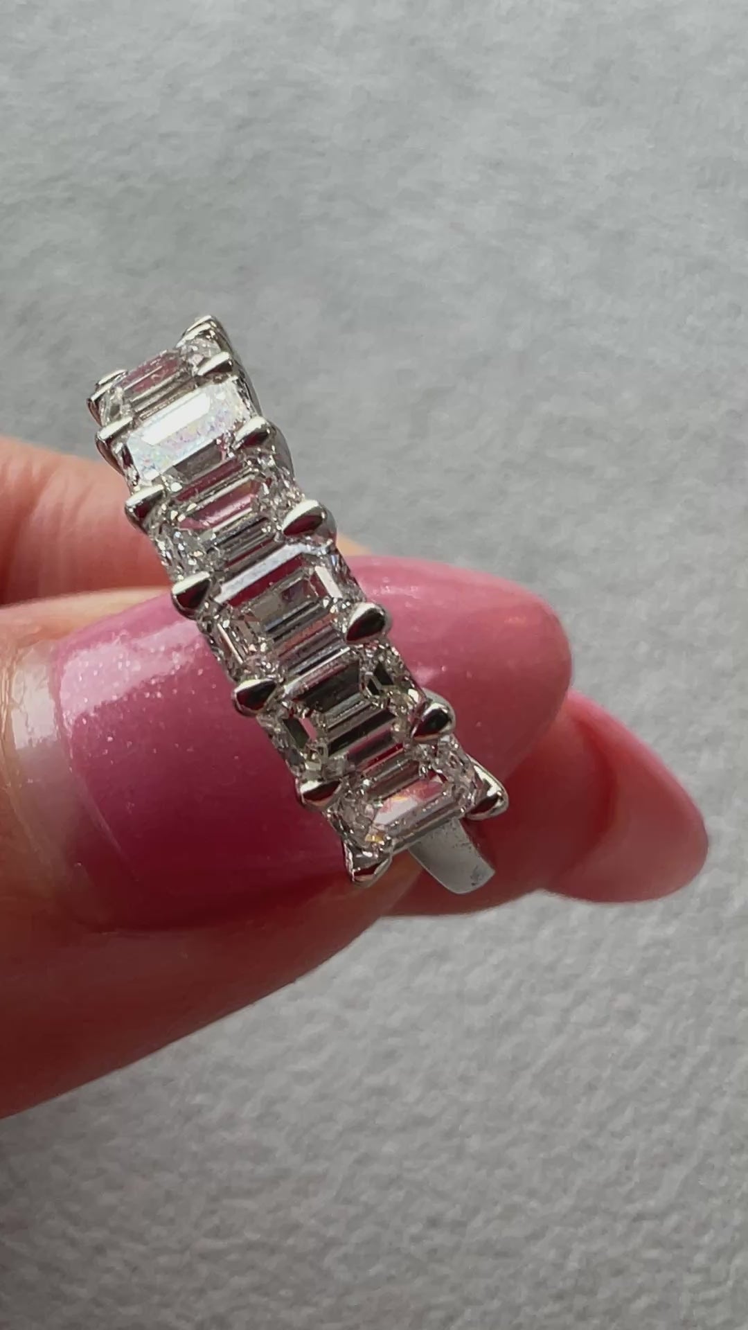 ［エクラ］リング ダイヤ 1pc0.2ct前後×8pc 1.4ct前後 EM