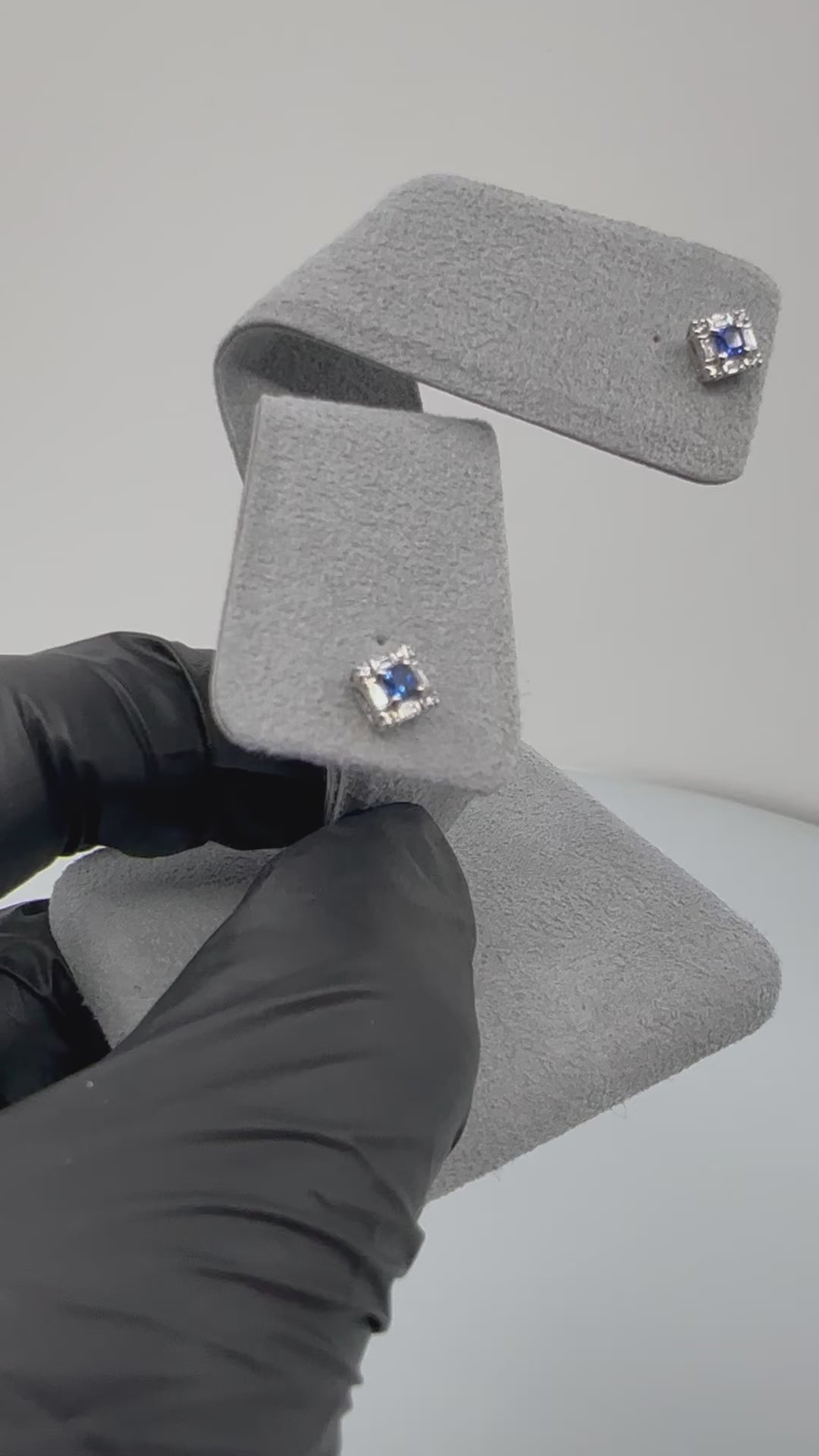 404［一点物］ピアス  ブルーサファイア 0.1ct×2 SQ