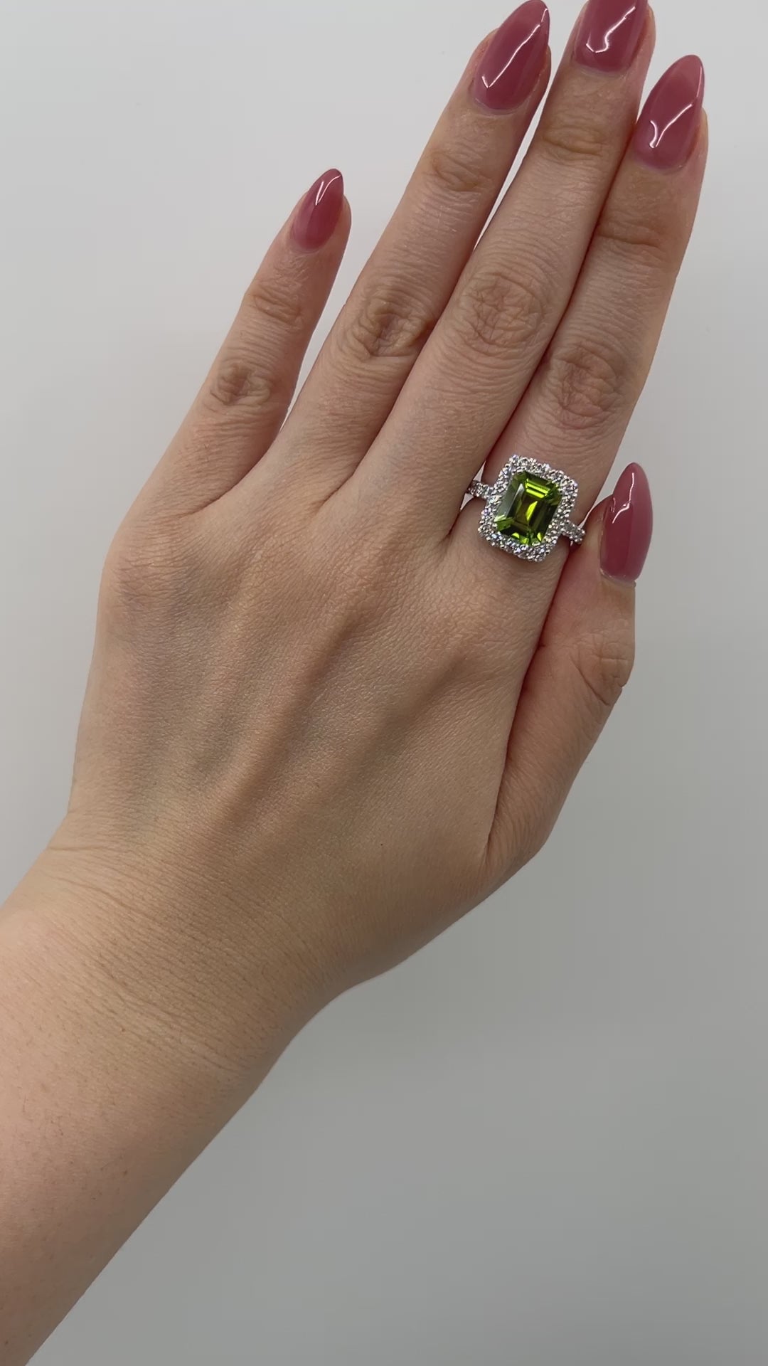 ［チュチュの音色］ リング ペリドット