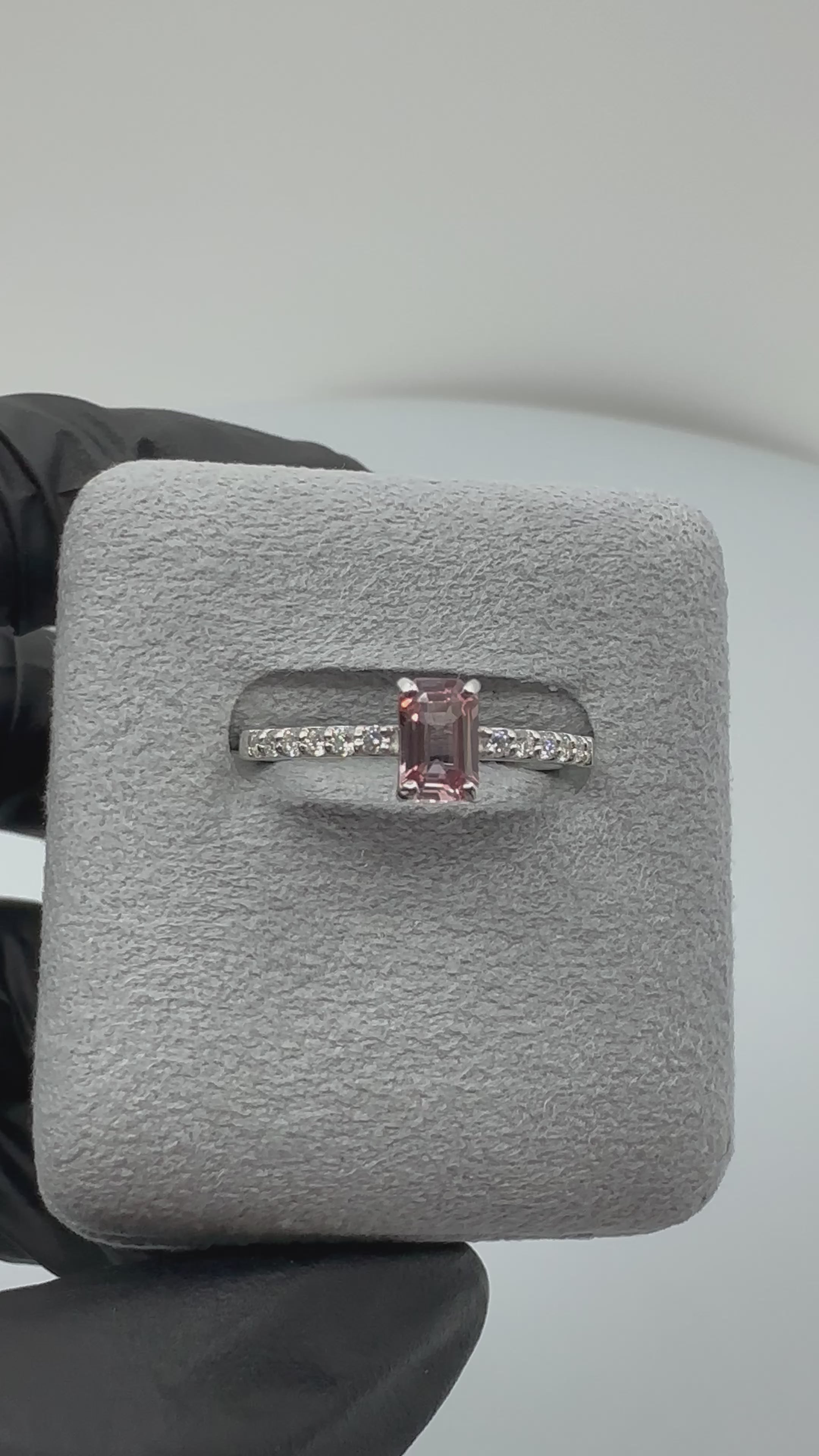 127［一点物］リング パパラチアサファイア 0.59ct SQ PT