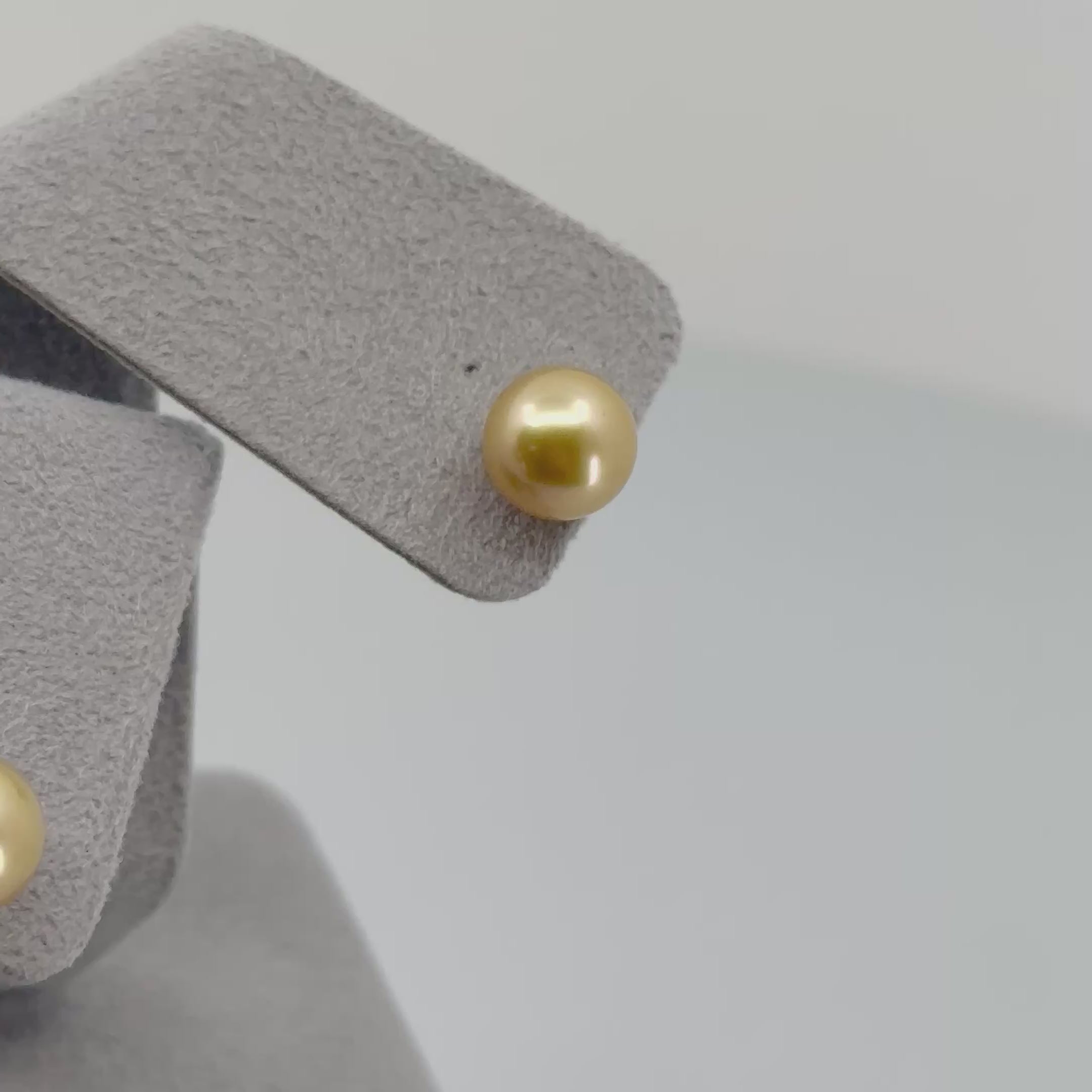 ［ピヴォワンヌ］ピアス ゴールデンパール8.5mm