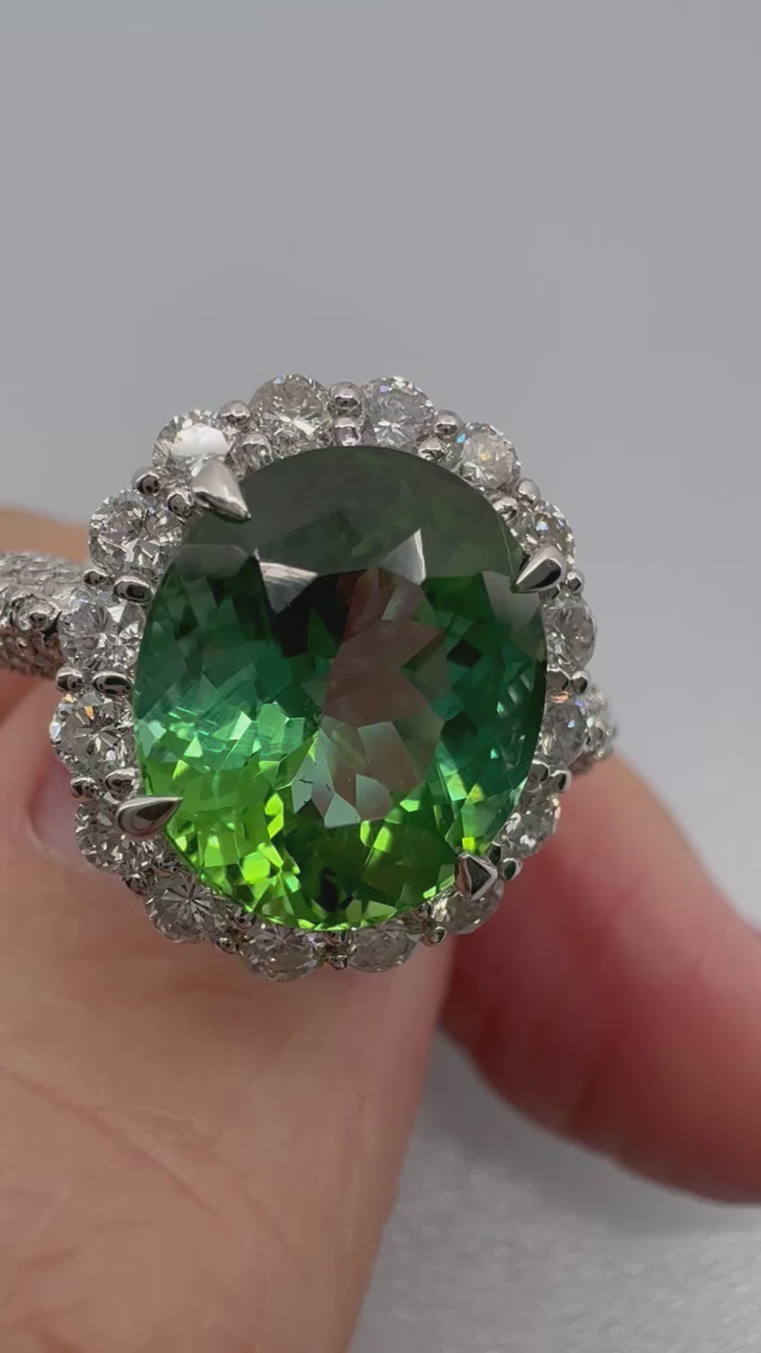 78［一点物］リング トルマリン 中石4.5ct前後 OV PT