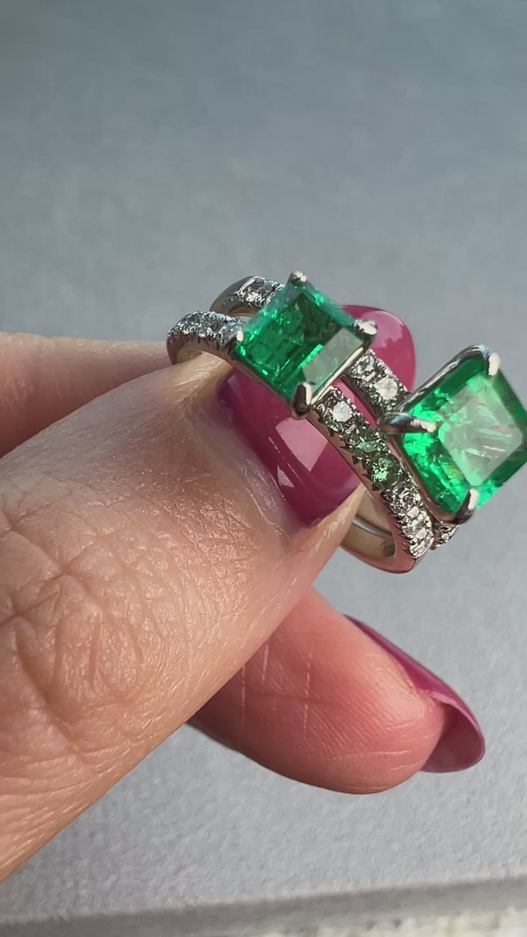 ［アルル］リング エメラルド 0.4ct SQ PT