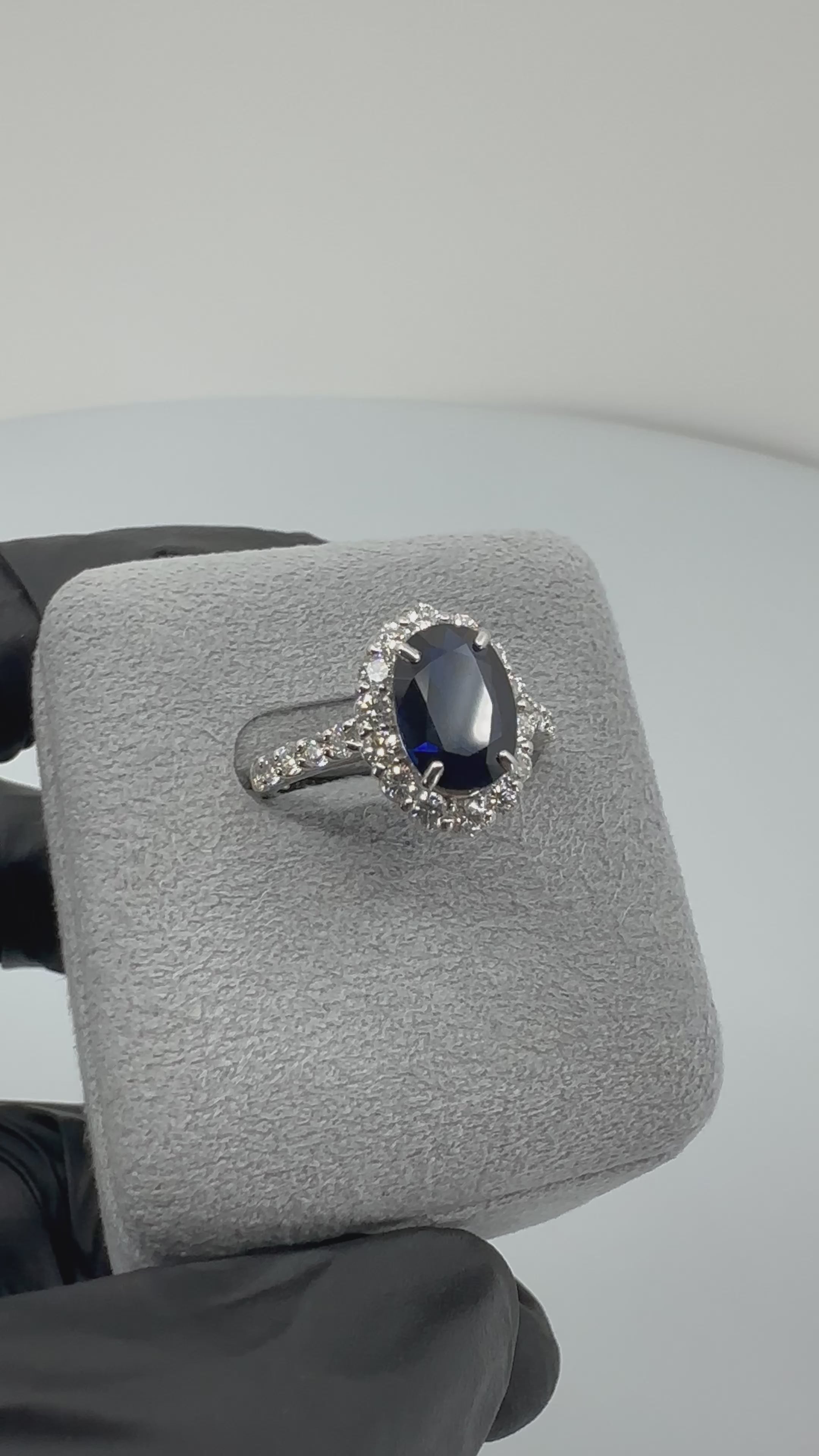 125［一点物］リング ブルーサファイア 2.2ct前後 OV PT