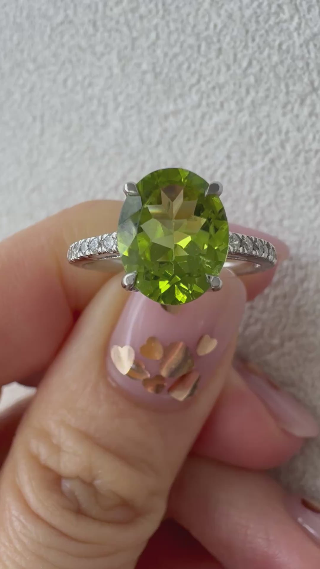 181［一点物］リング ペリドット 2ct OV PT