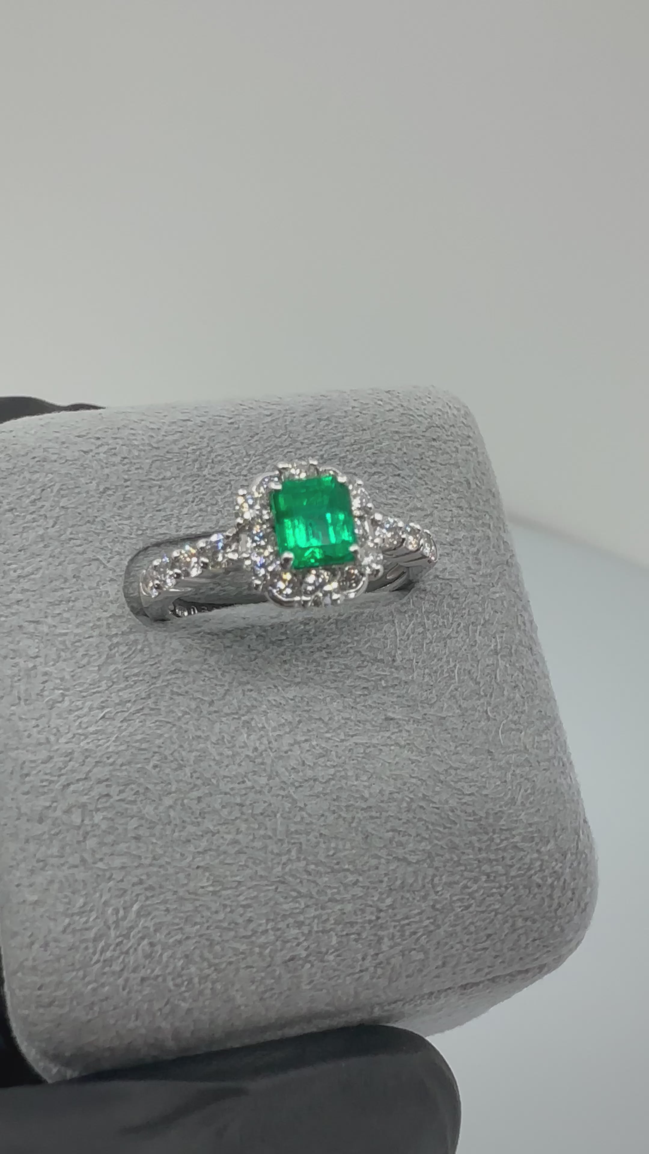 14［一点物/マノン］リング エメラルド 0.6ct前後 SQ PT