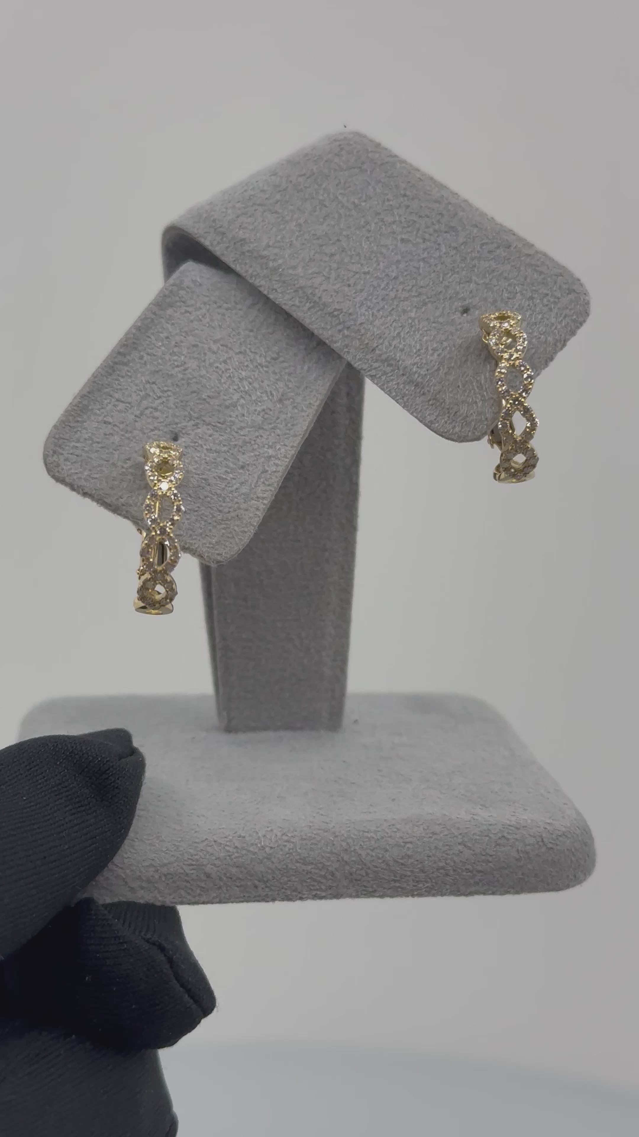 ［アポトラ］ピアス ダイヤ