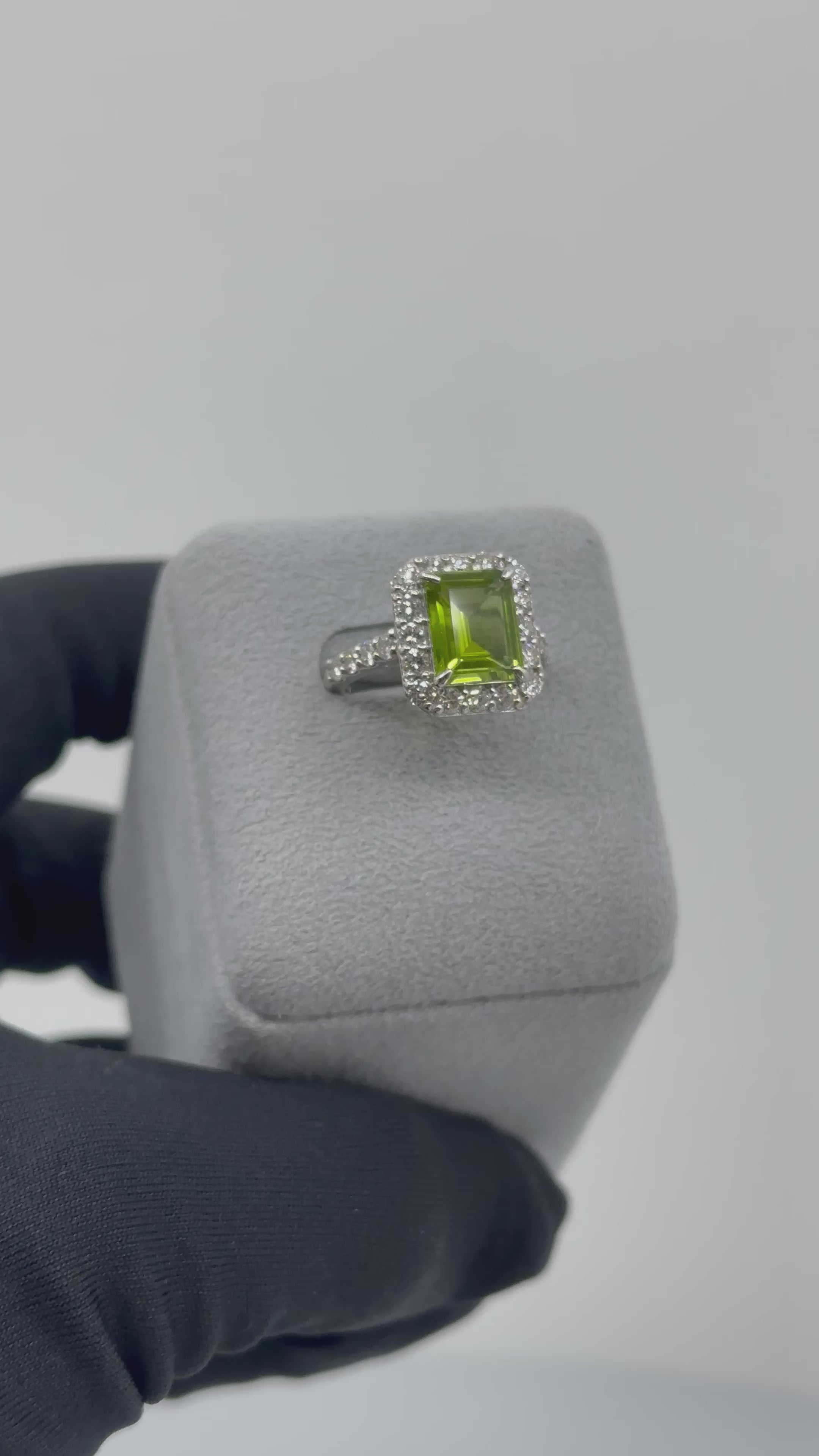 ［一点物］リング ペリドット 3ct SQ PT