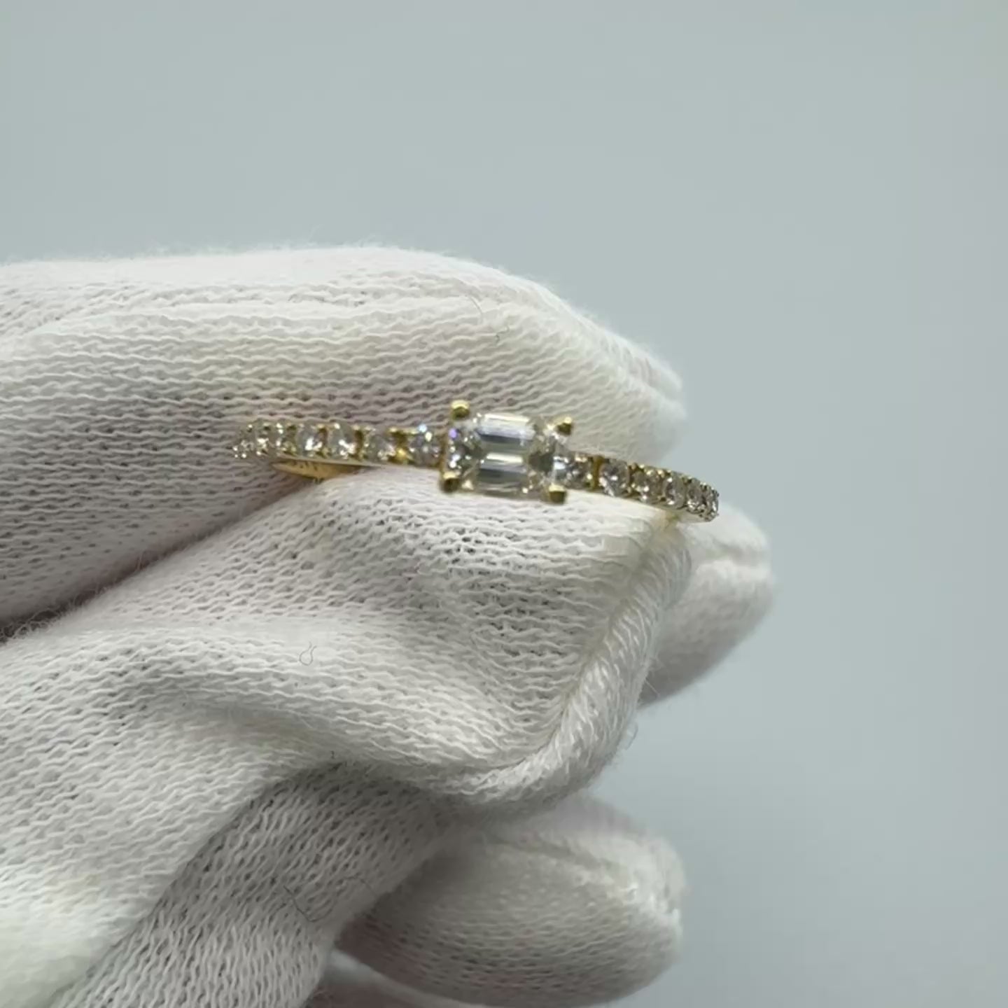 ［ベベ］リング