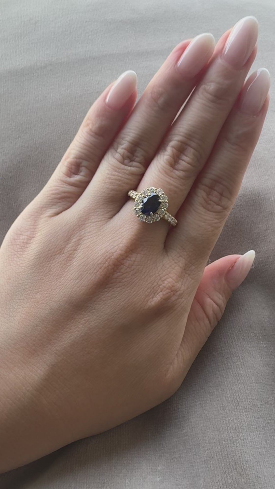 ［一点物］キャサリン妃巻き リング サファイア 1.4ct OV  K18YG