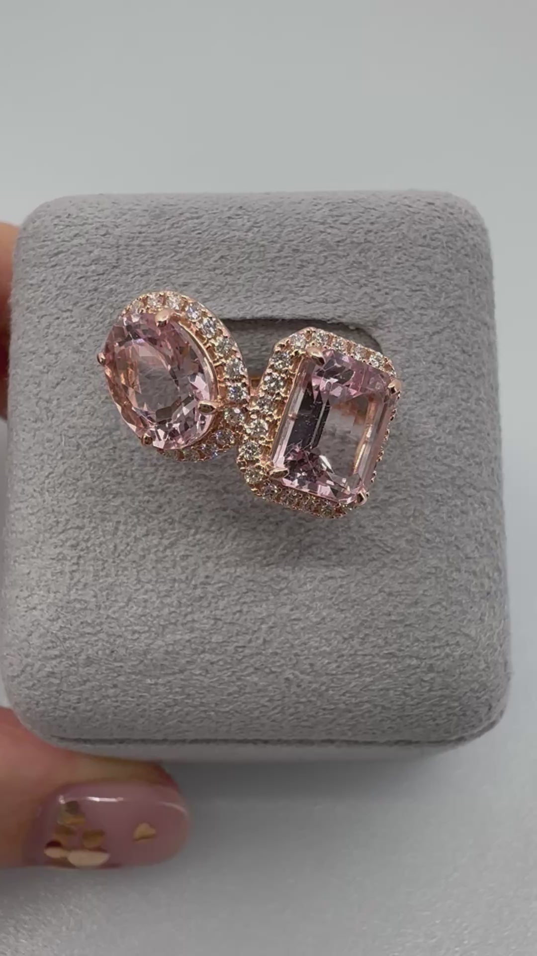 ［ベニエ］リング イエローサファイア 1.7ct OV/モルガナイト 1.9ct EM